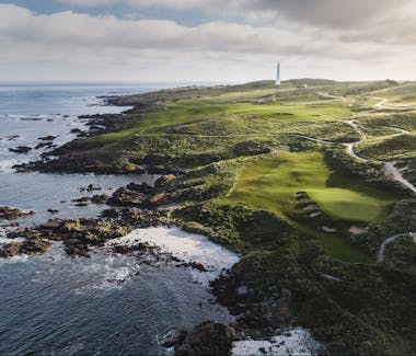 Cape Wickham Golf King Island book your stay at Ettrick Rocks