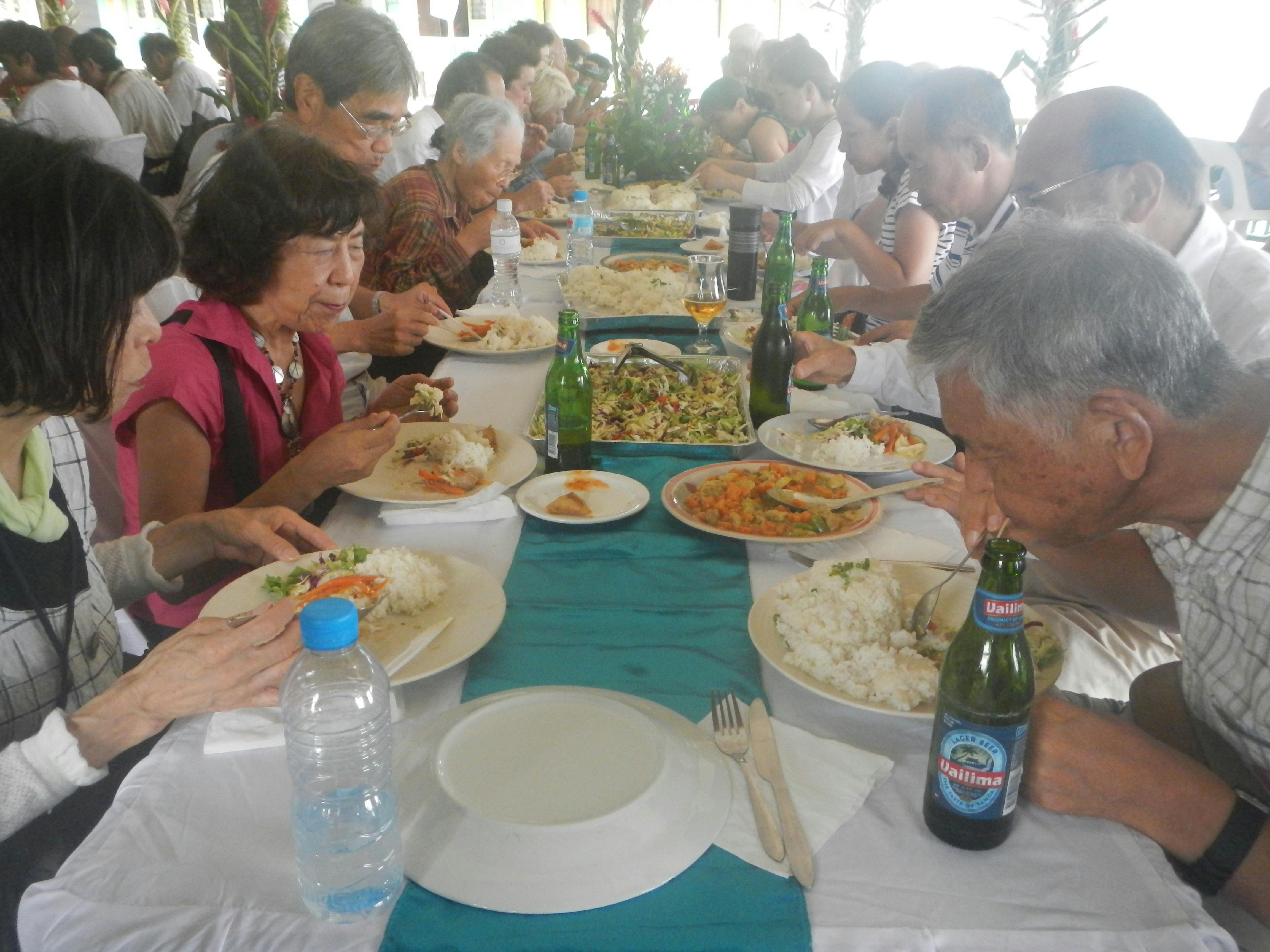 Tour enjoying lunch