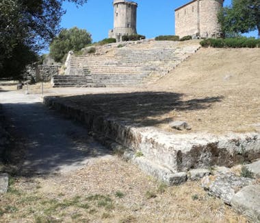 Il teatro e l'acrolpoli