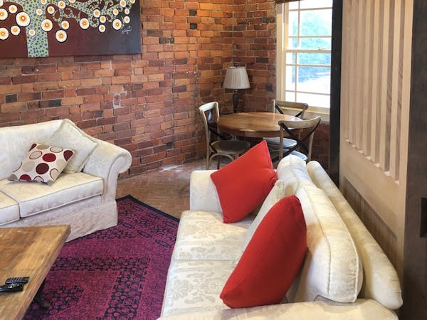 Stables Apartment living roomr, Bon Accord B&B in Sale, Gippsland.