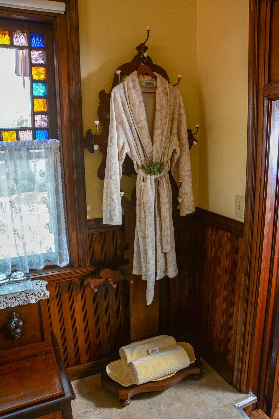 Garden Room bathroom.
