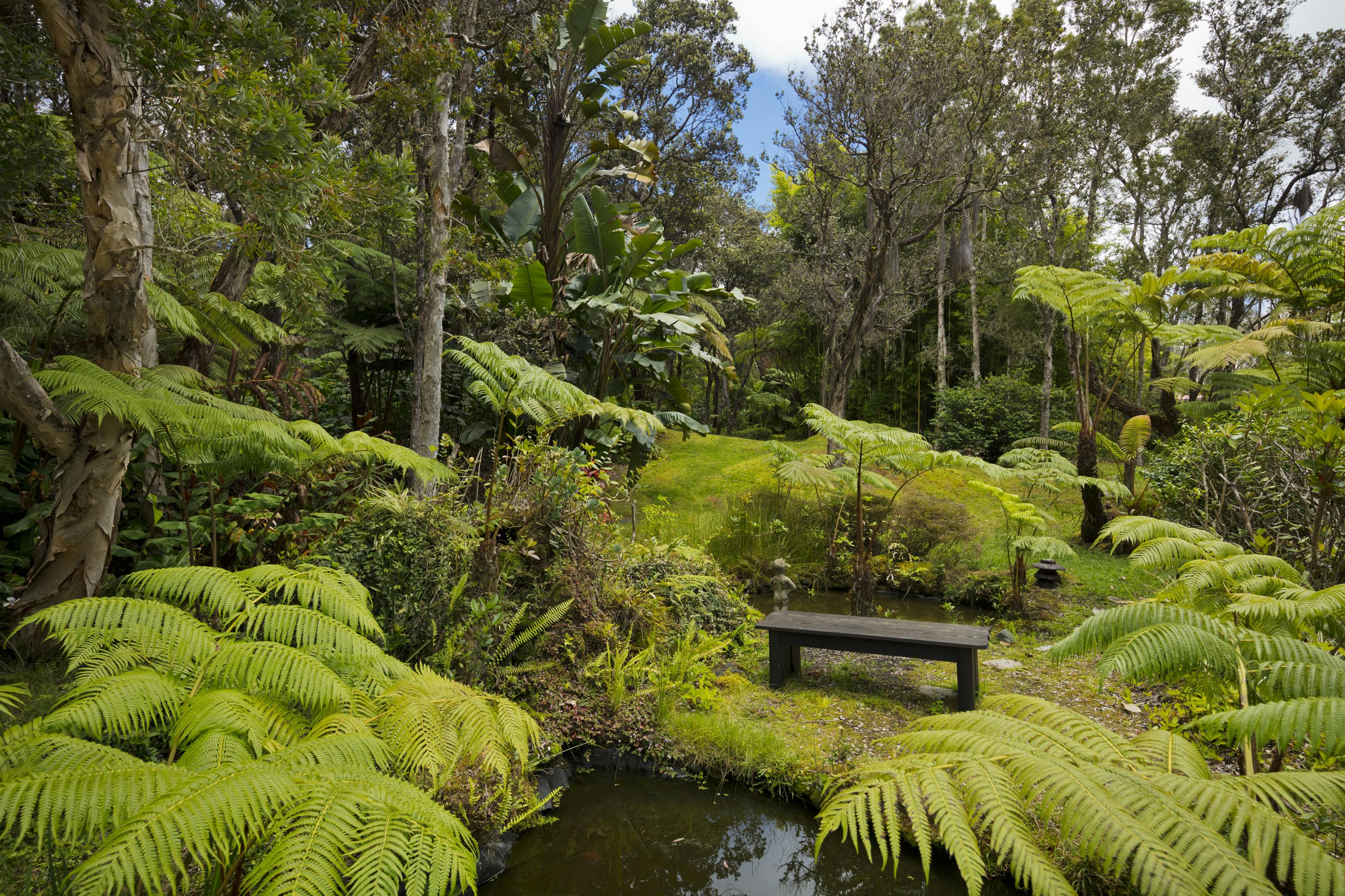 Hale 'Ohu garden and park