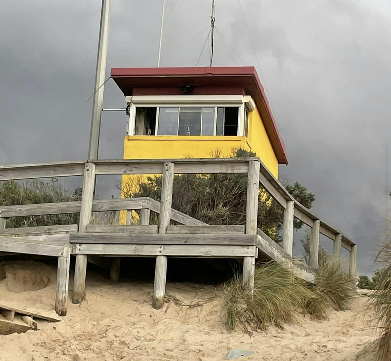 Woodside Beach patrolled Dec to Easter