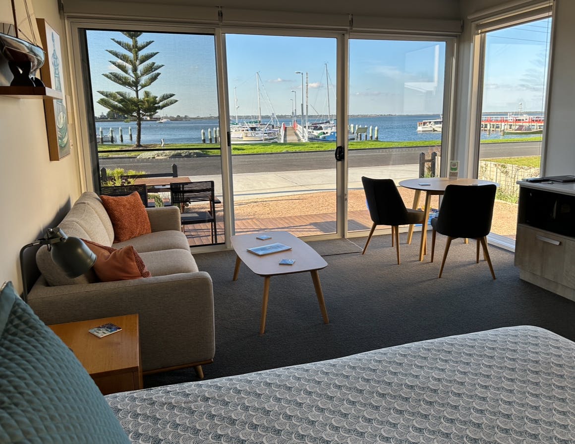 Studio 1 waterfront room harbour views