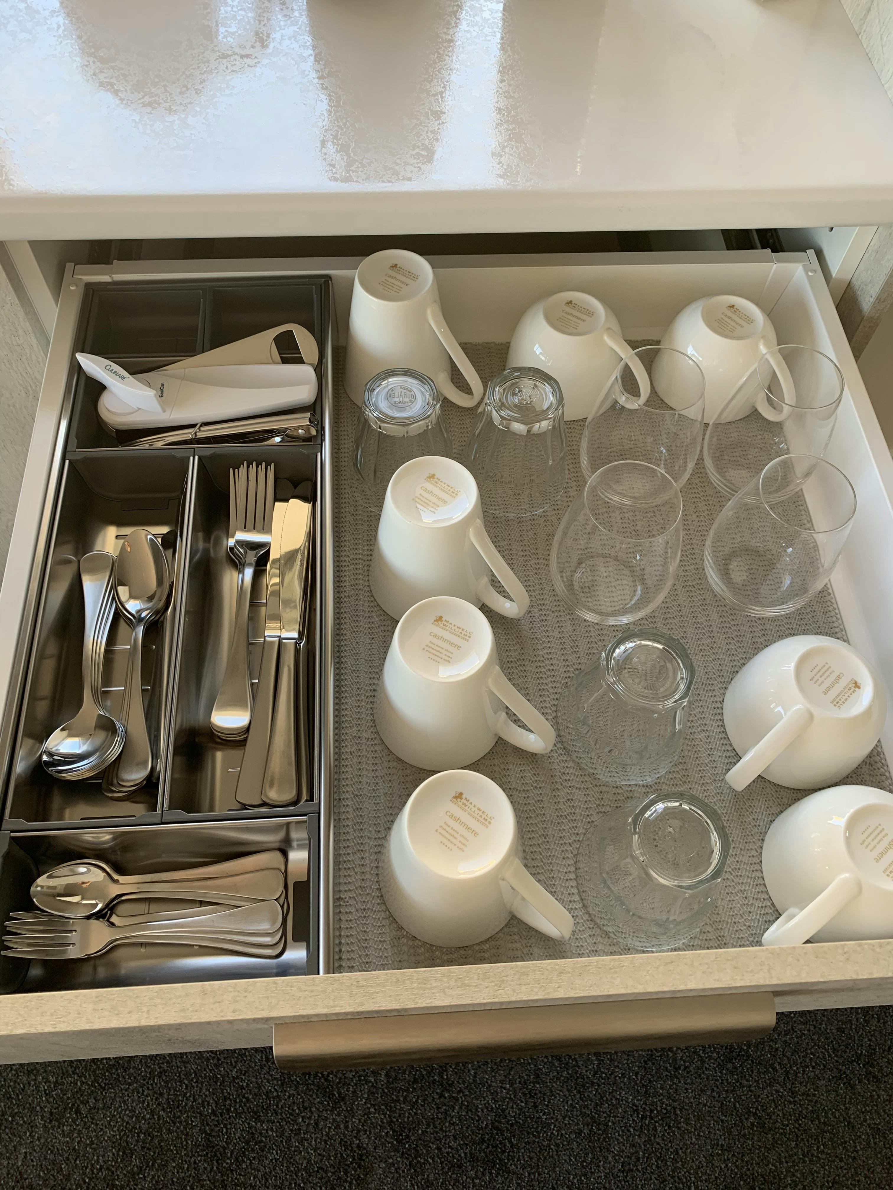 Kitchenette glassware, cutlery and cups