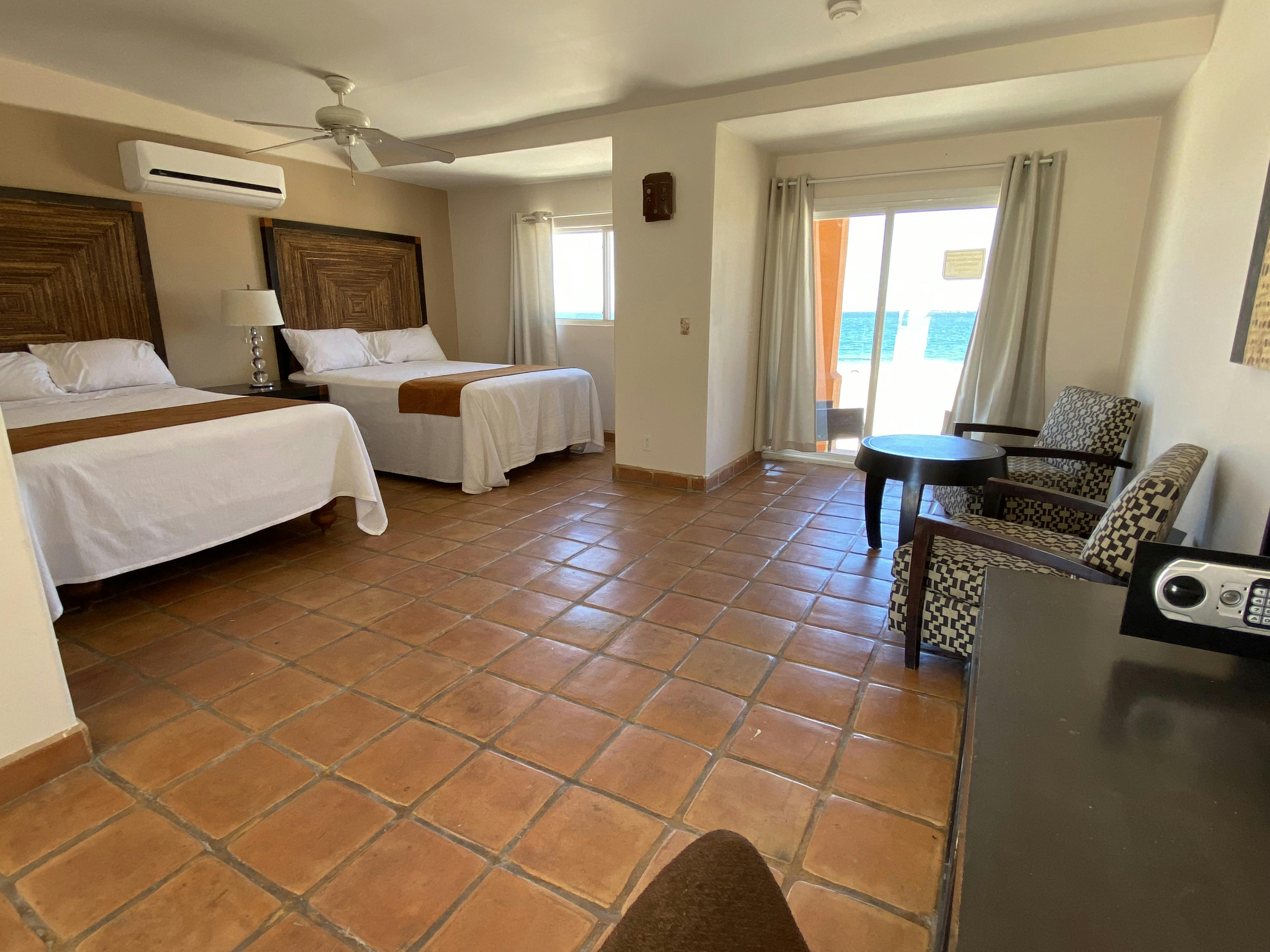 Doble Ocean Front Rooms 1, 2, 3