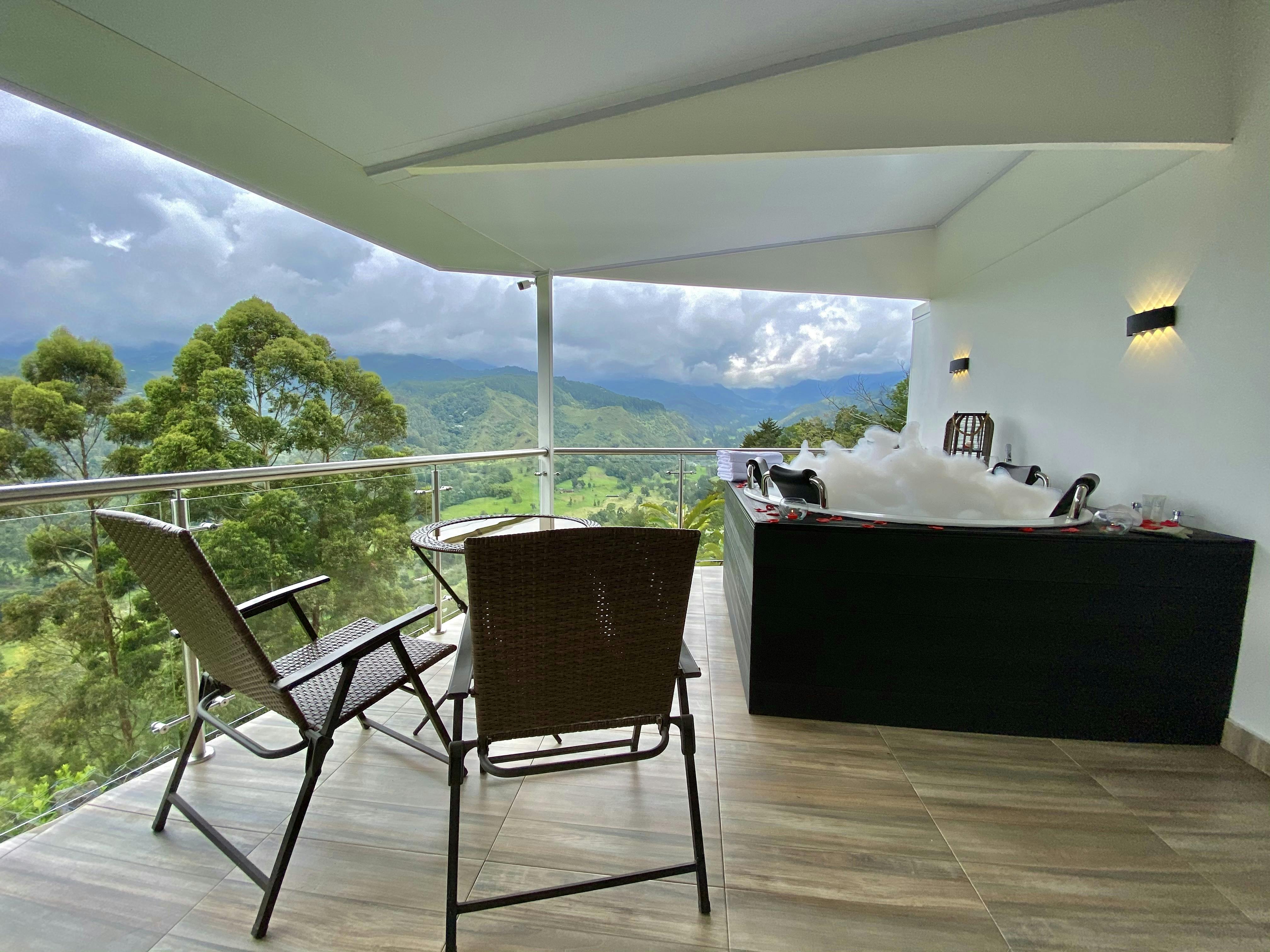 Habitacion Balcón del Río 102