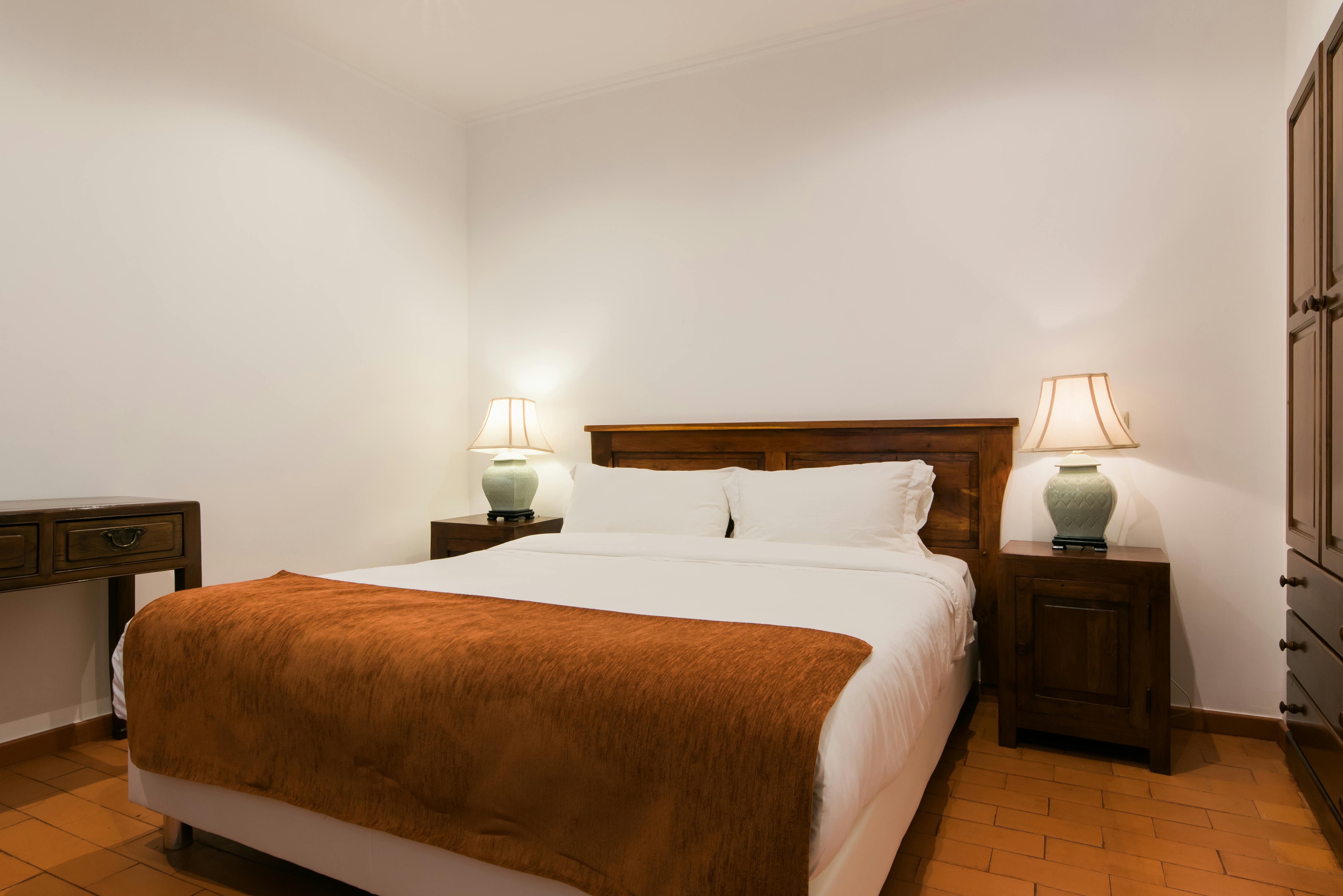 Fireplace Suite Bedroom