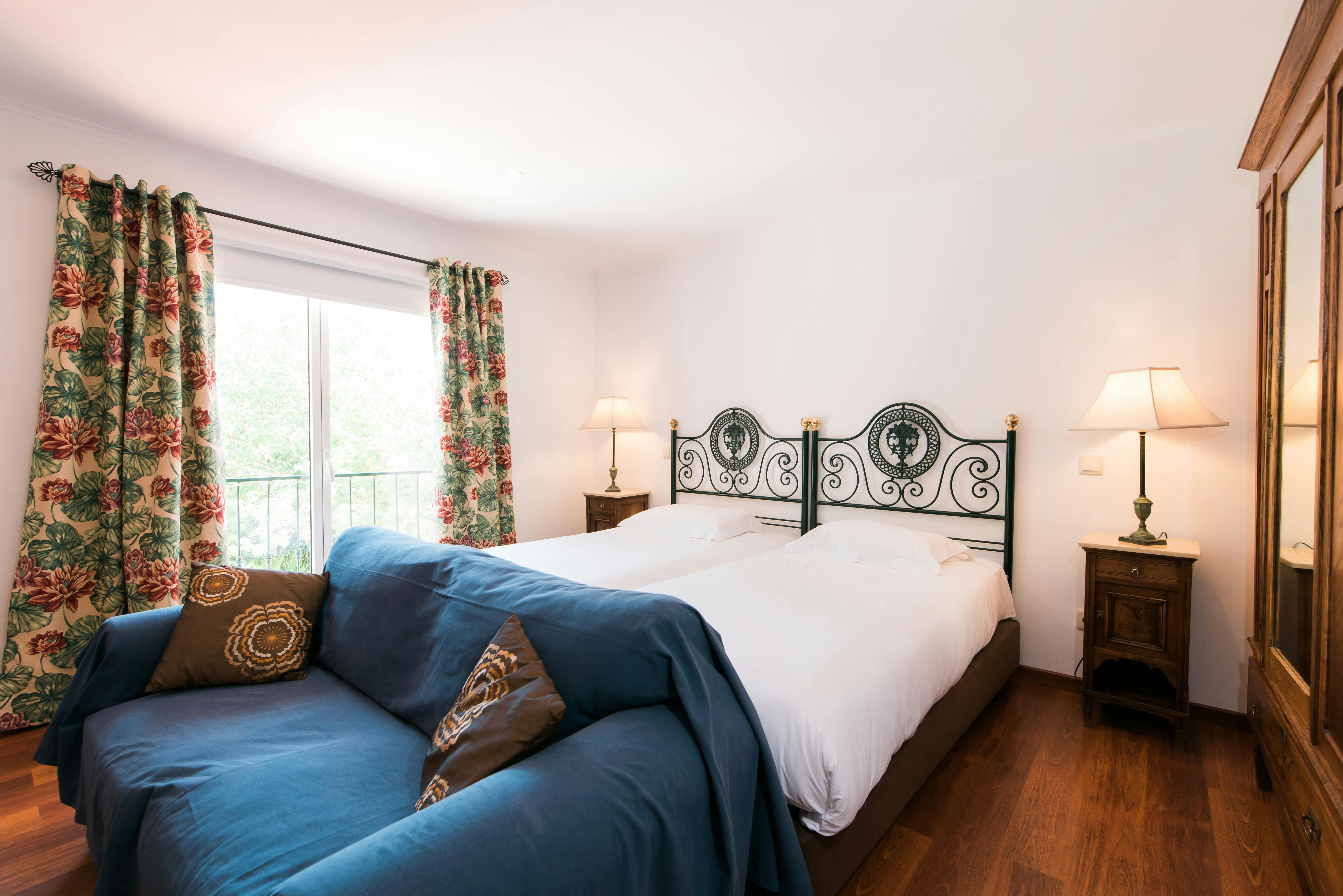 Garden suite main bedroom