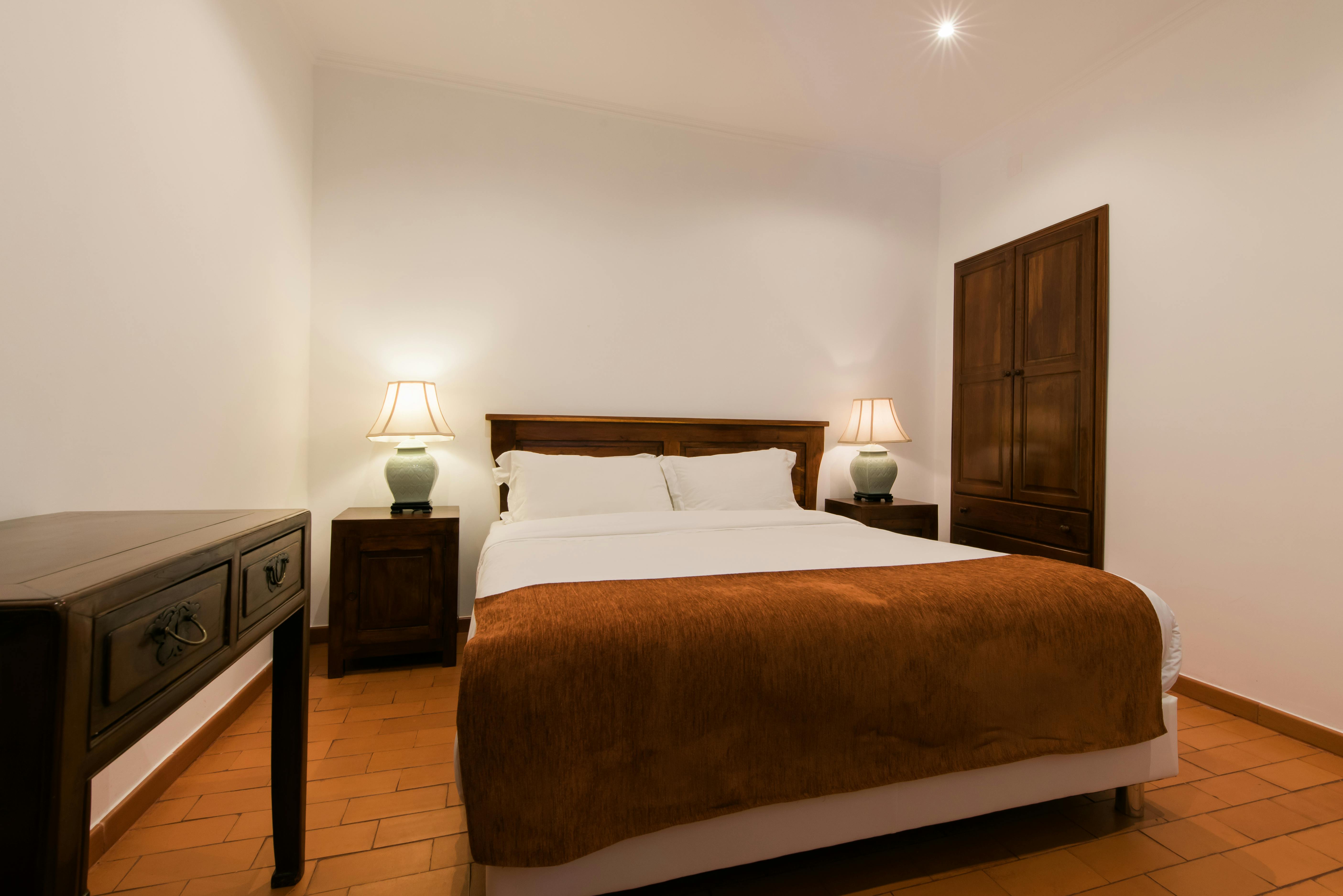 Fireplace Suite Bedroom