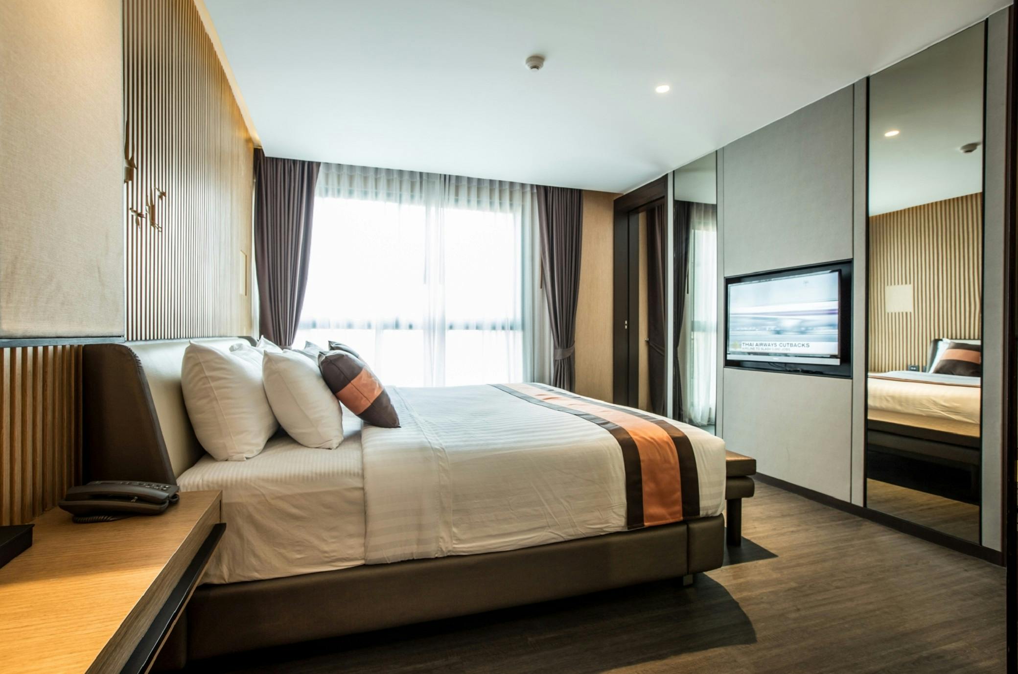 Deluxe Suite Bedroom