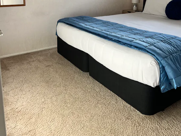 One-bedroom, bedroom
