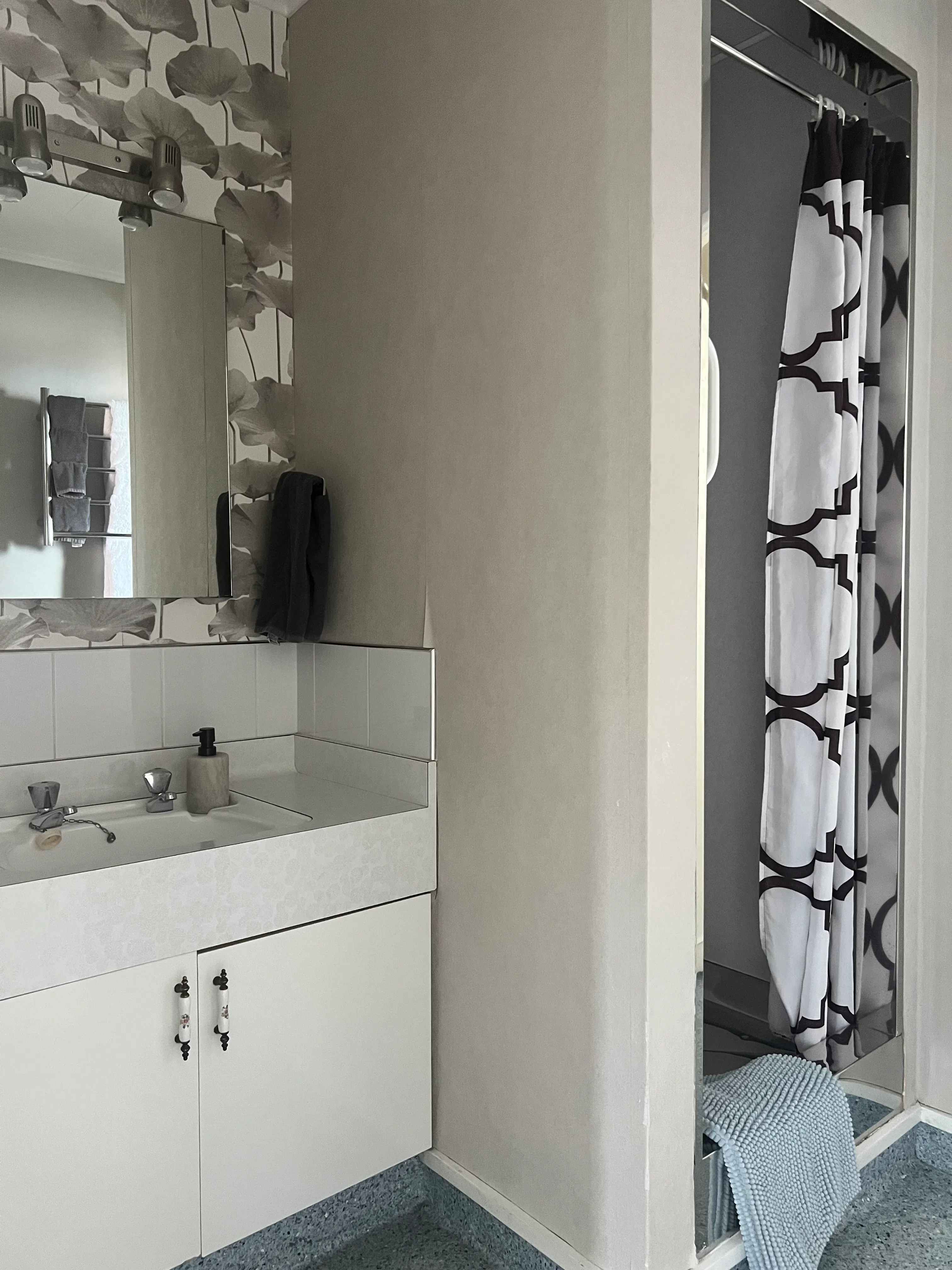 Two-Bedroom bathroom