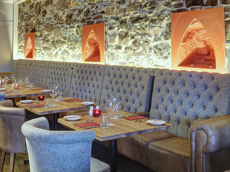 Eating out in Stornoway Royal Hotel (Stornoway)