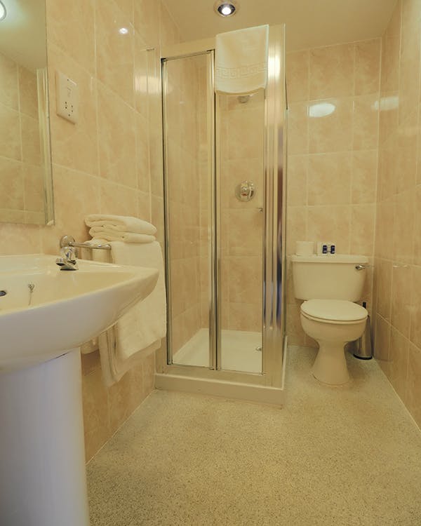 Clean bathroom in the Royal Hotel, Stornoway, Isle of Lewis