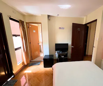 DOUBLE ROOM