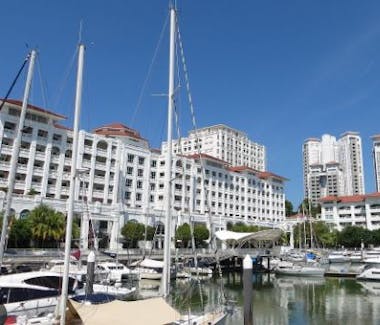 Attractions - Straits Quay Retail Marina