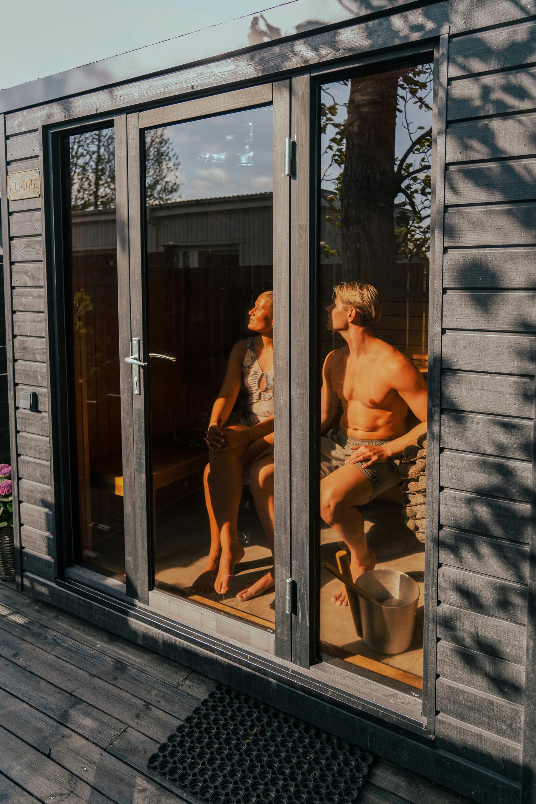 Inni apartments - Outdoor spa area - sauna