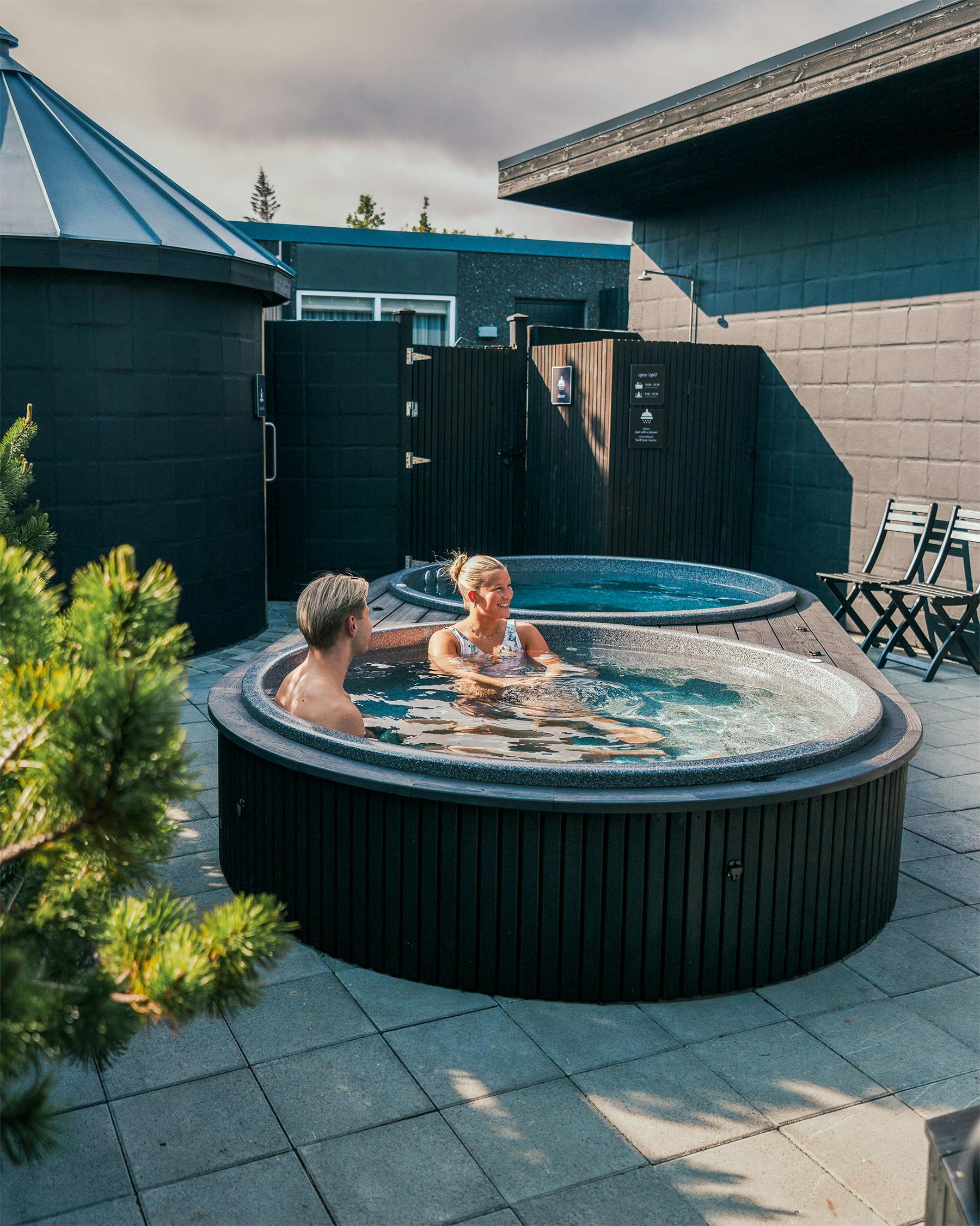 Inni apartments - Outdoor spa area - hot tubs