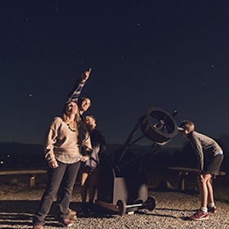 Attractions - Star Safari. State of the art telescope and expert guidance provide an immersive experience.