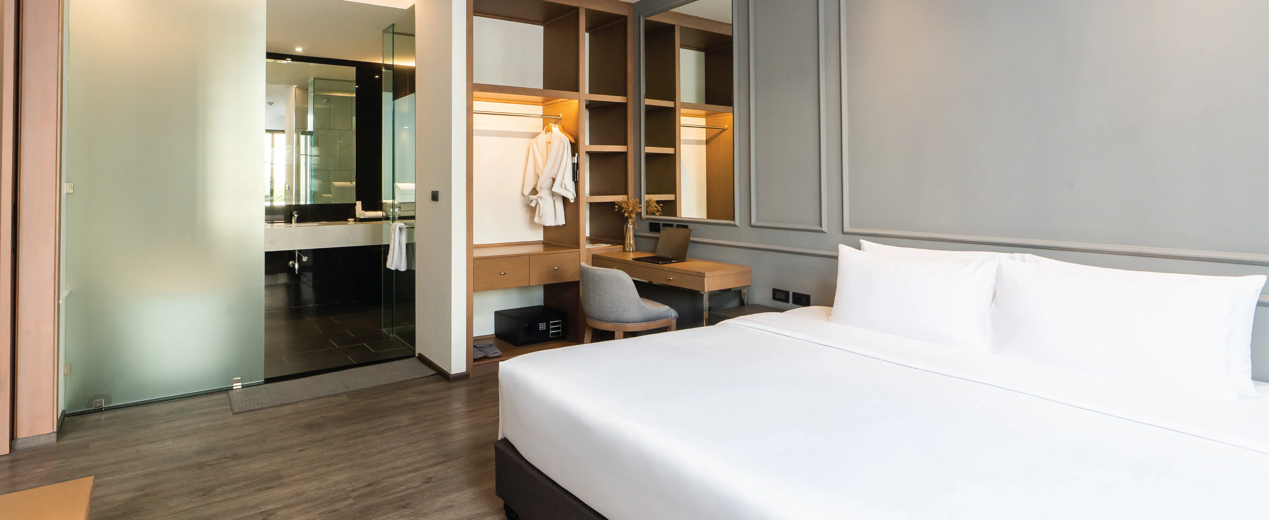 One Patio Suite Pool Access, Pattaya Hotel, Elegant Hotel, One Patio Hotel, 파타야 호텔, 엘레강트 호텔