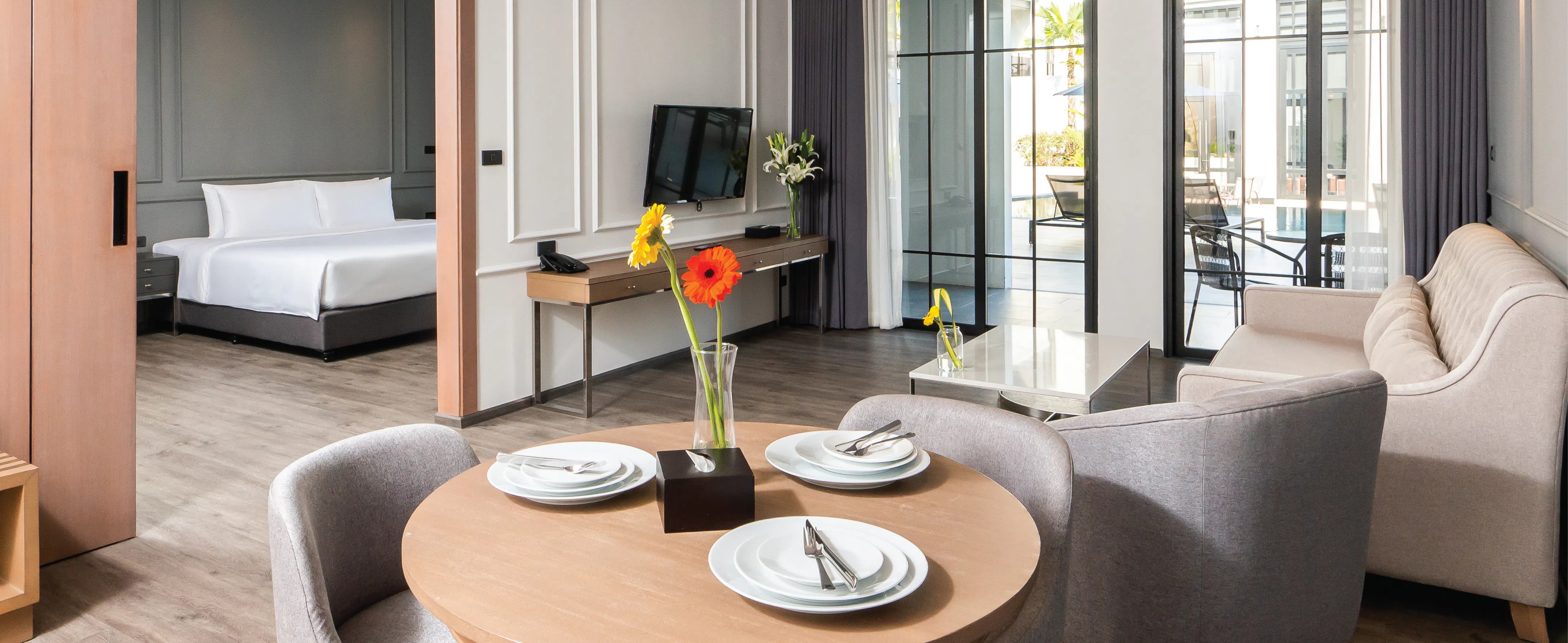One Patio Suite Pool Access, Pattaya Hotel, Elegant Hotel, One Patio Hotel, 파타야 호텔, 엘레강트 호텔