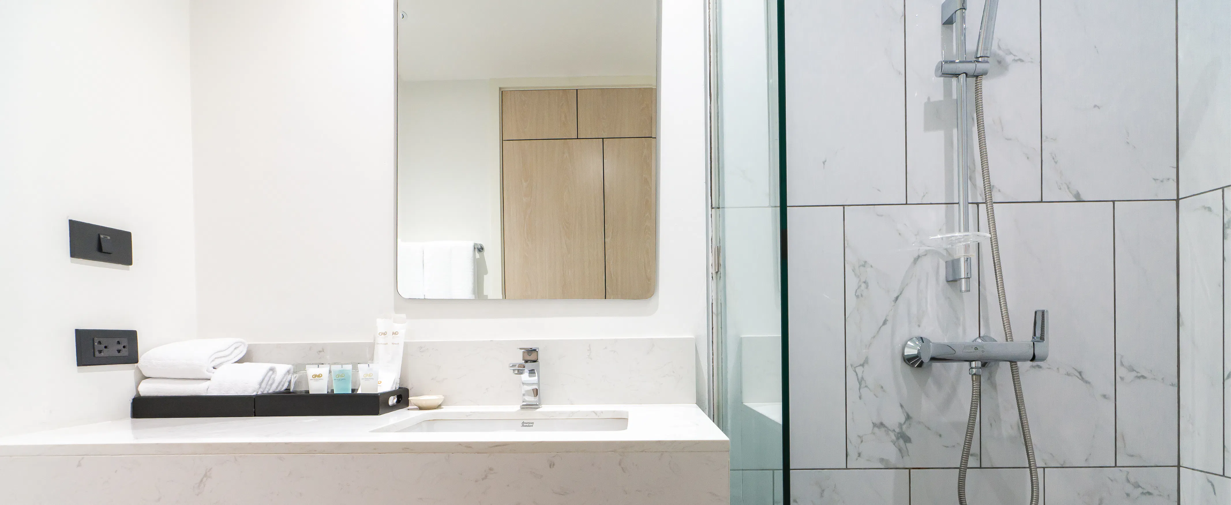Deluxe Room Toilet, Pattaya Hotel, Elegant Hotel, One Patio Hotel, 파타야 호텔, 엘레강트 호텔