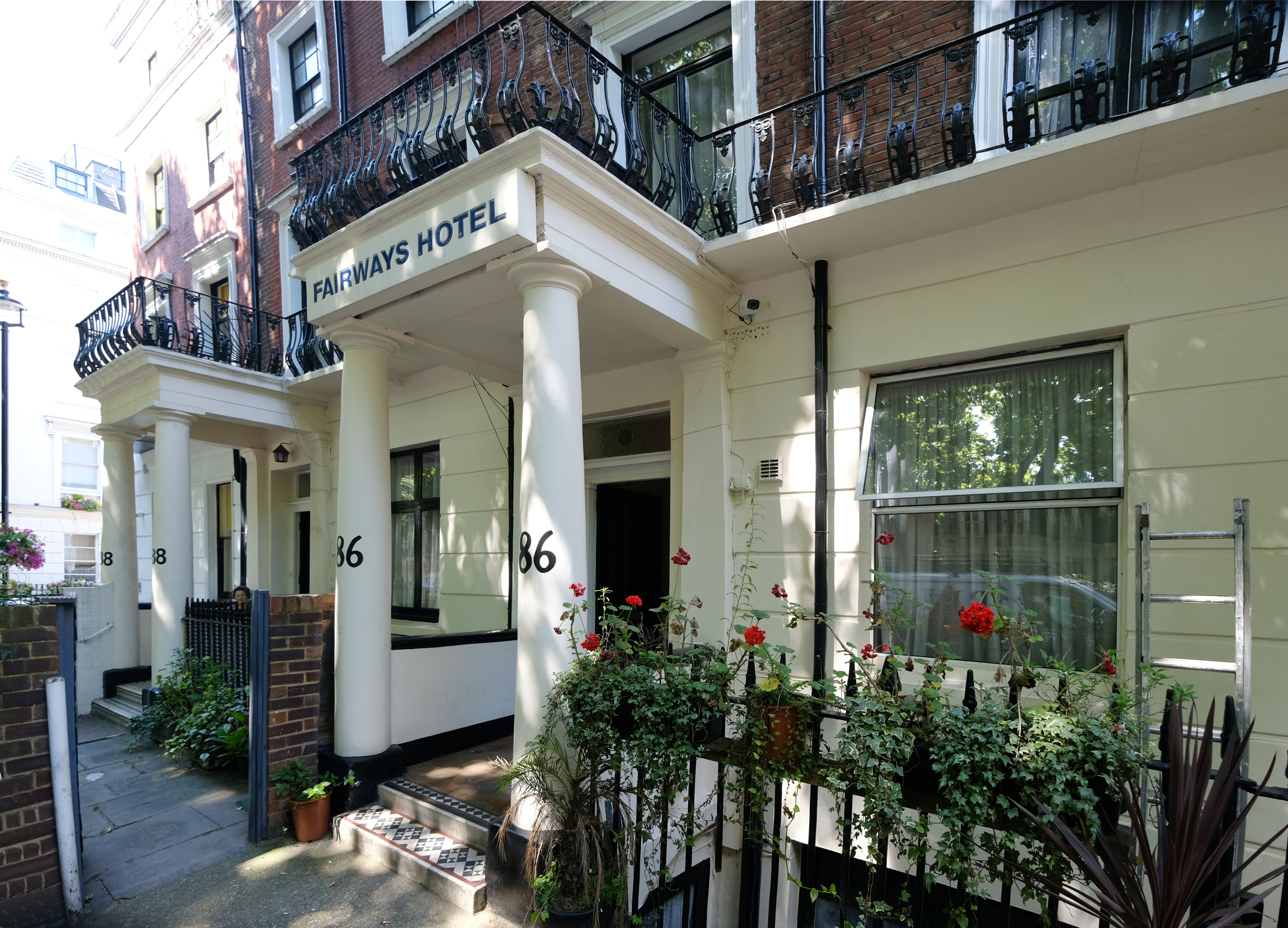 Exterior of Fairways Hotel, Paddington. Cheap rooms, London