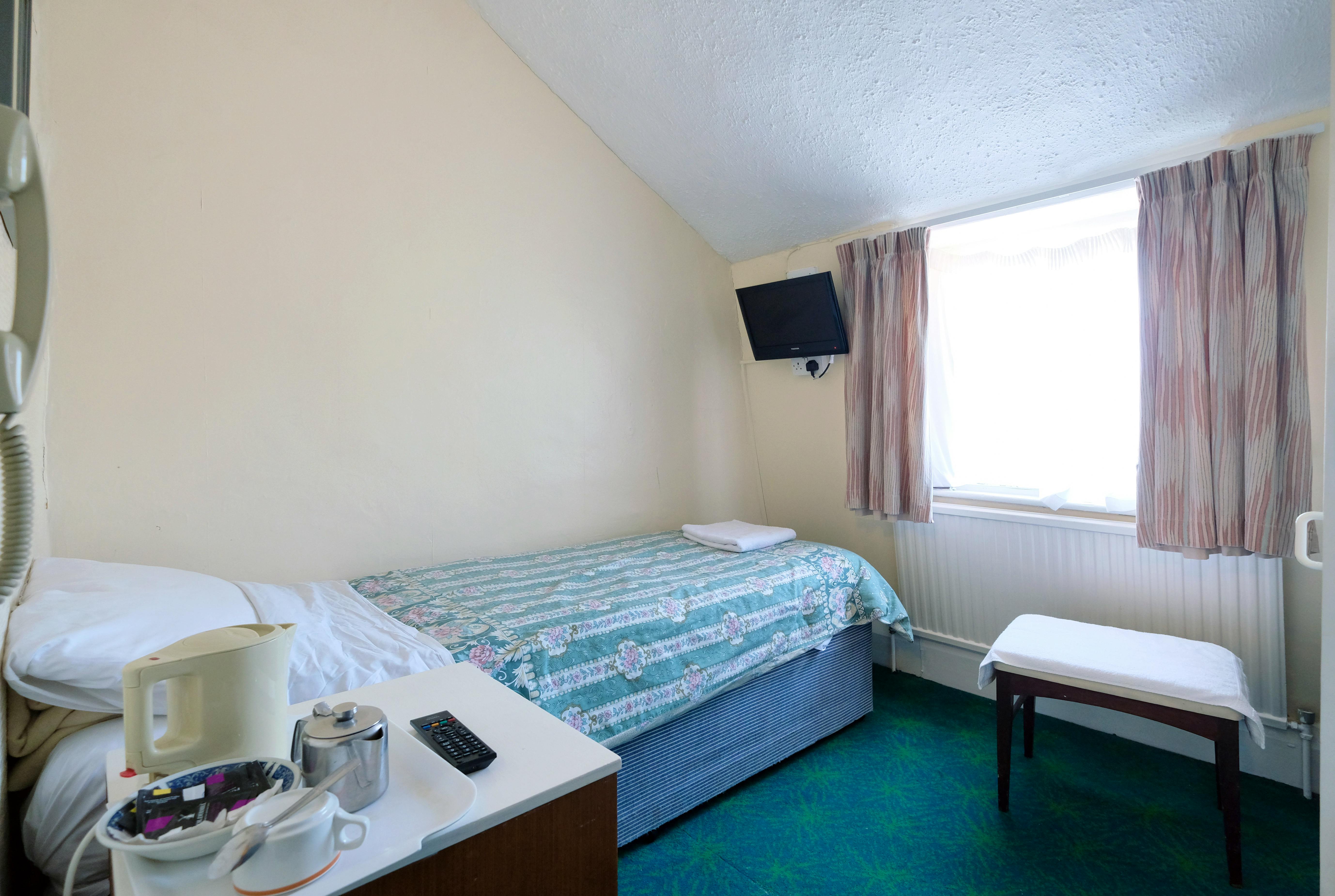 Standard Single Room Shared Facilities Fairways Hotel 3571