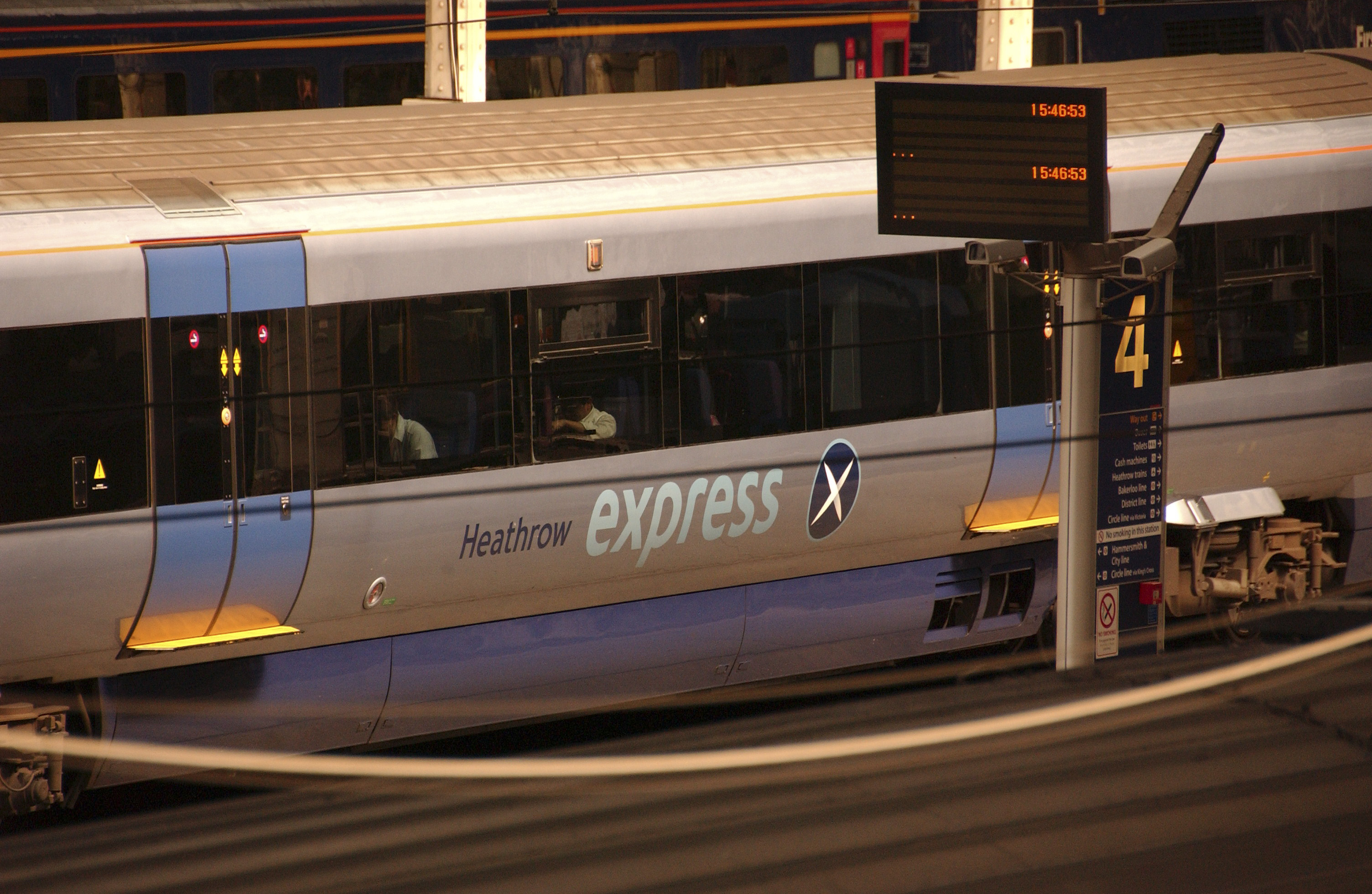 The Heathrow Express. From Paddington to Heathrow in 15 minutes, every 15 minutes. One block away from the Fairways Hotel