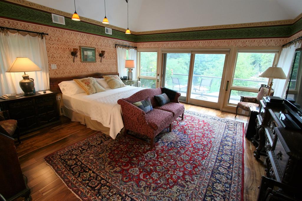 Media, Swarthmore, Glen Mills Lodging | Alpenhof Bed & Breakfast