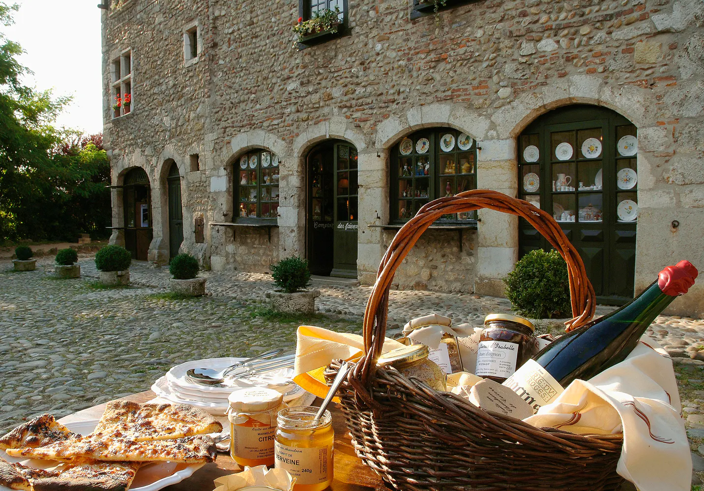 Accueil | Hostellerie du Vieux Pérouges