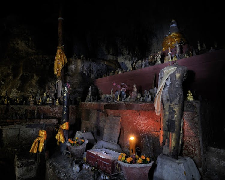 Luang Prabang Pak Ou Caves Buddha statues