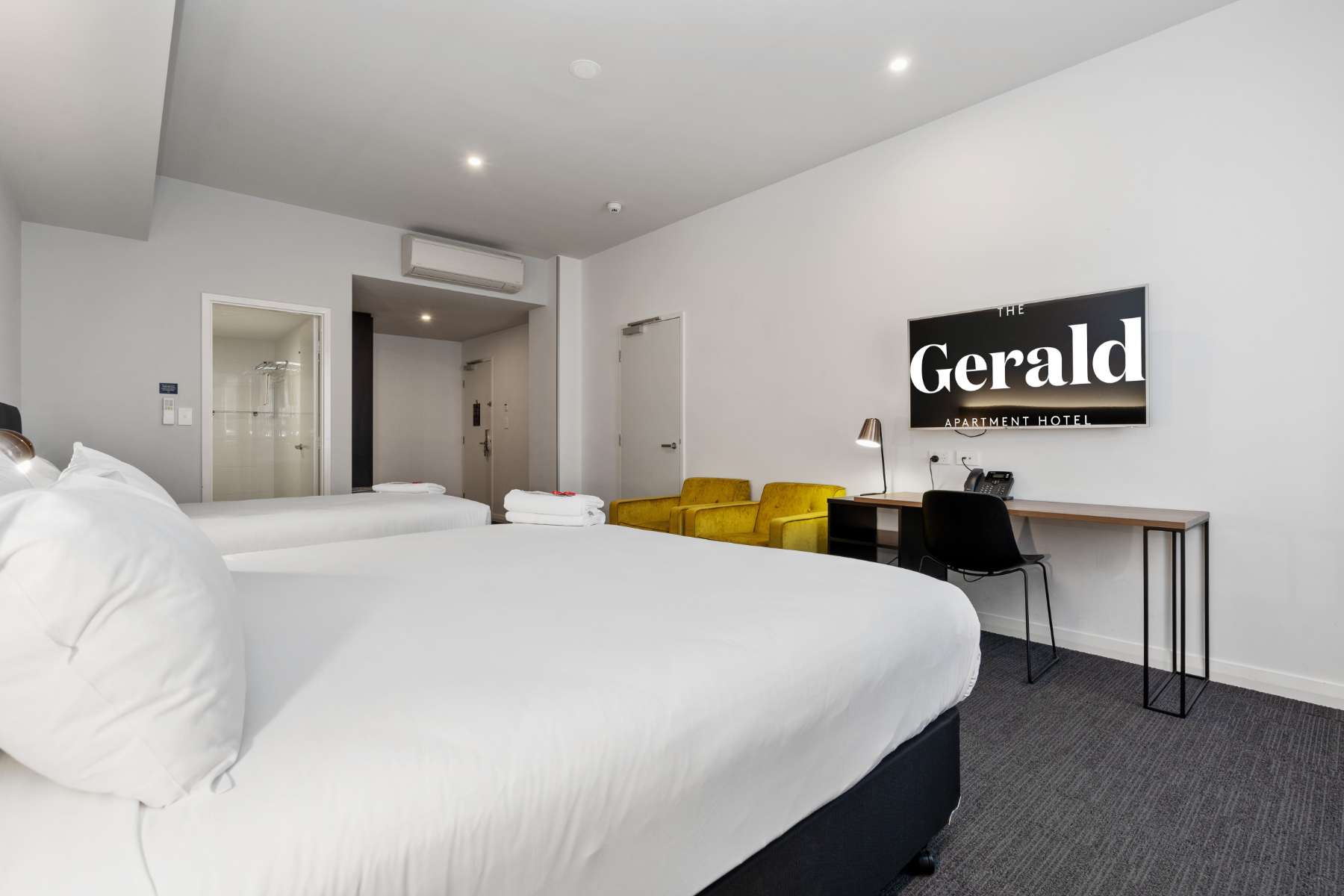 Modern & luxurious accommodation