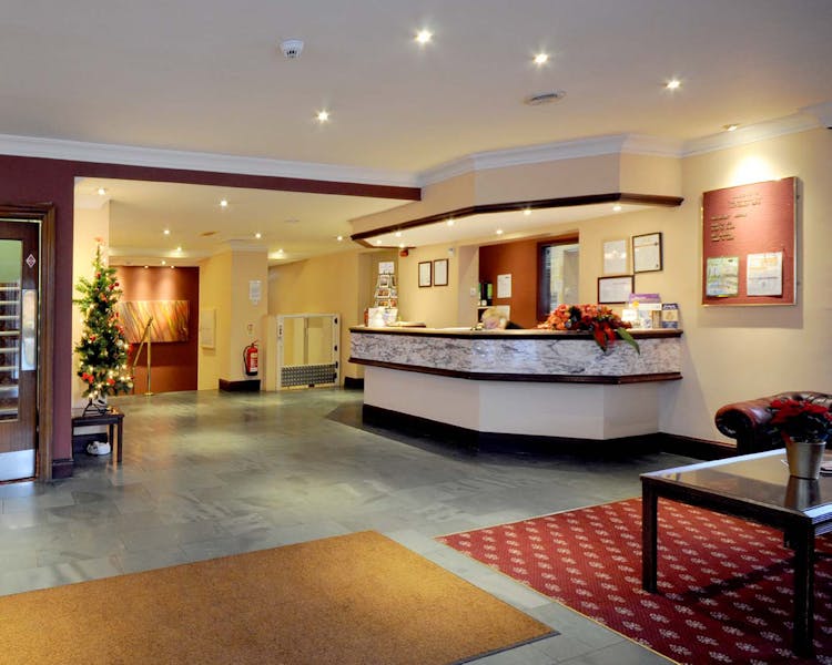 Caladh Inn Stornoway Hotel Reception