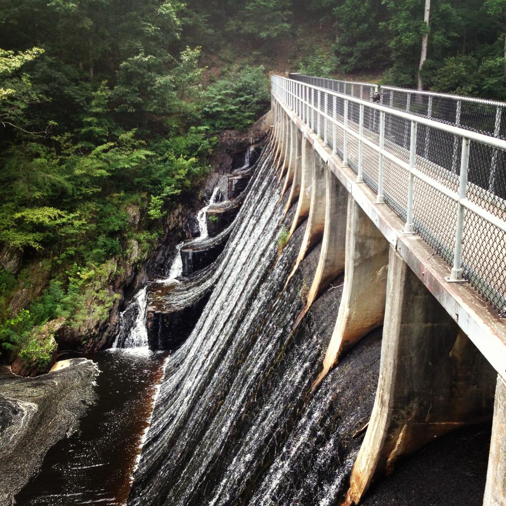 Holliday Lake Dam