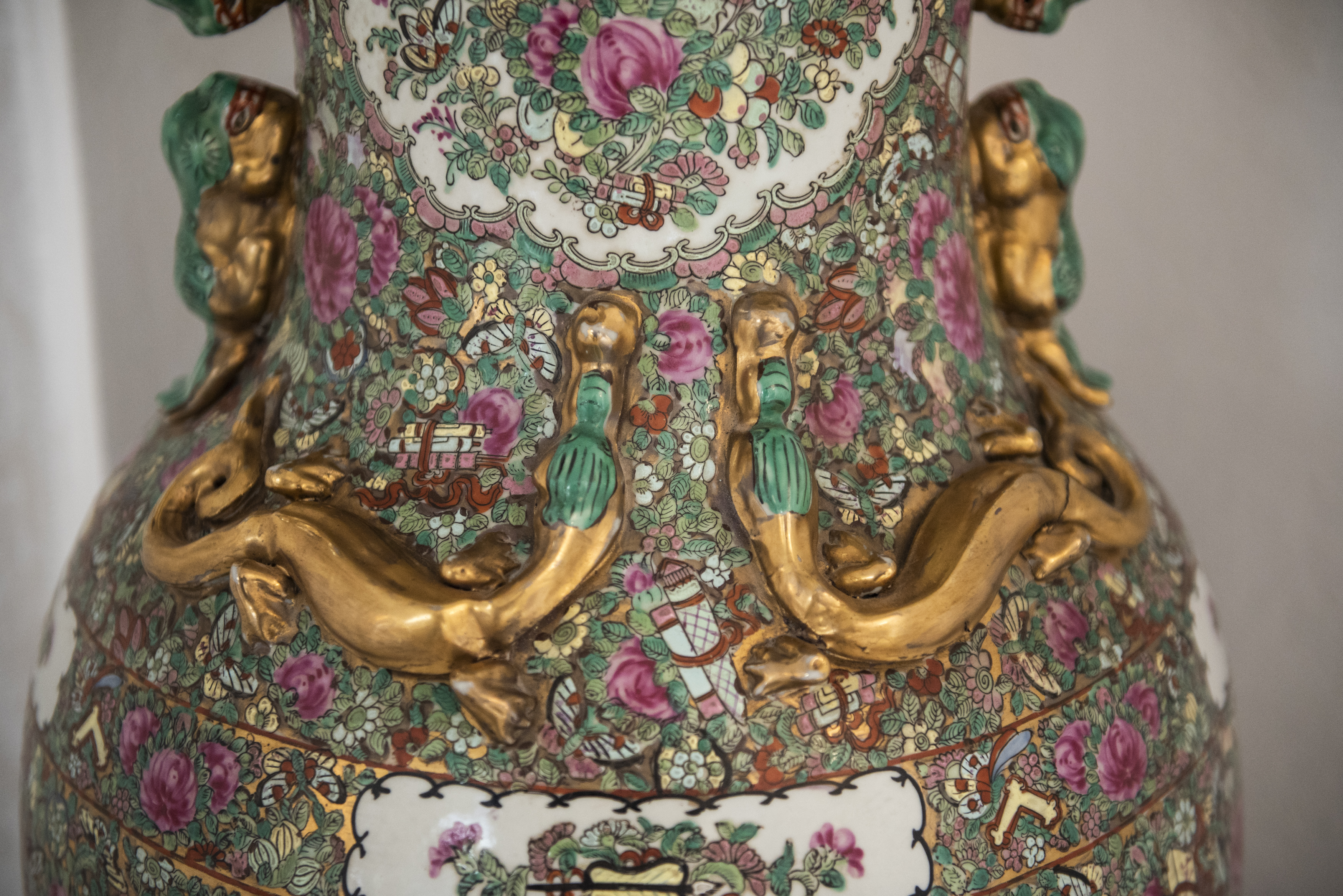 Casa Rocca Piccola B&B Chinese vase