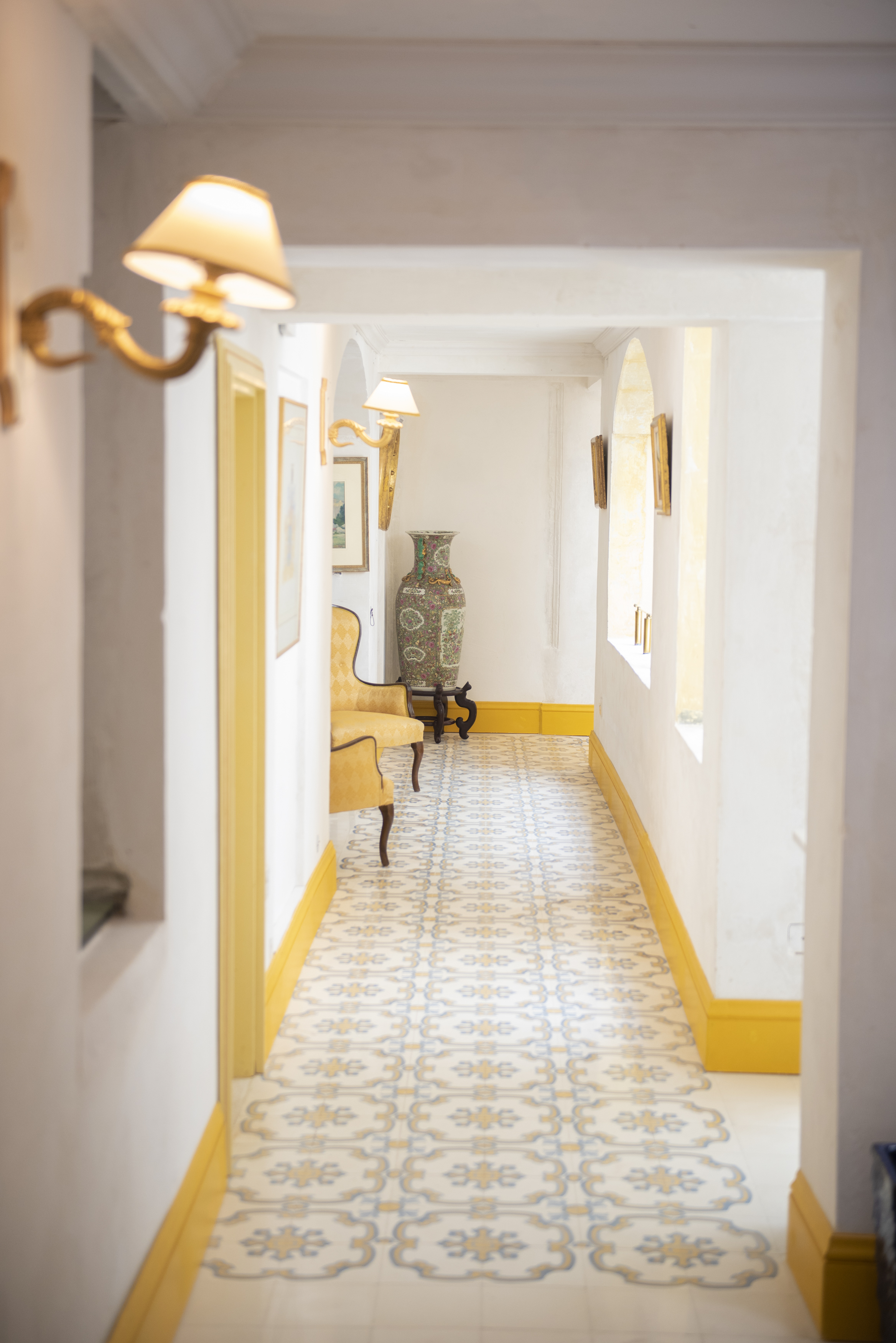 Corridor to bedrooms at Casa Rocca Piccola B&B