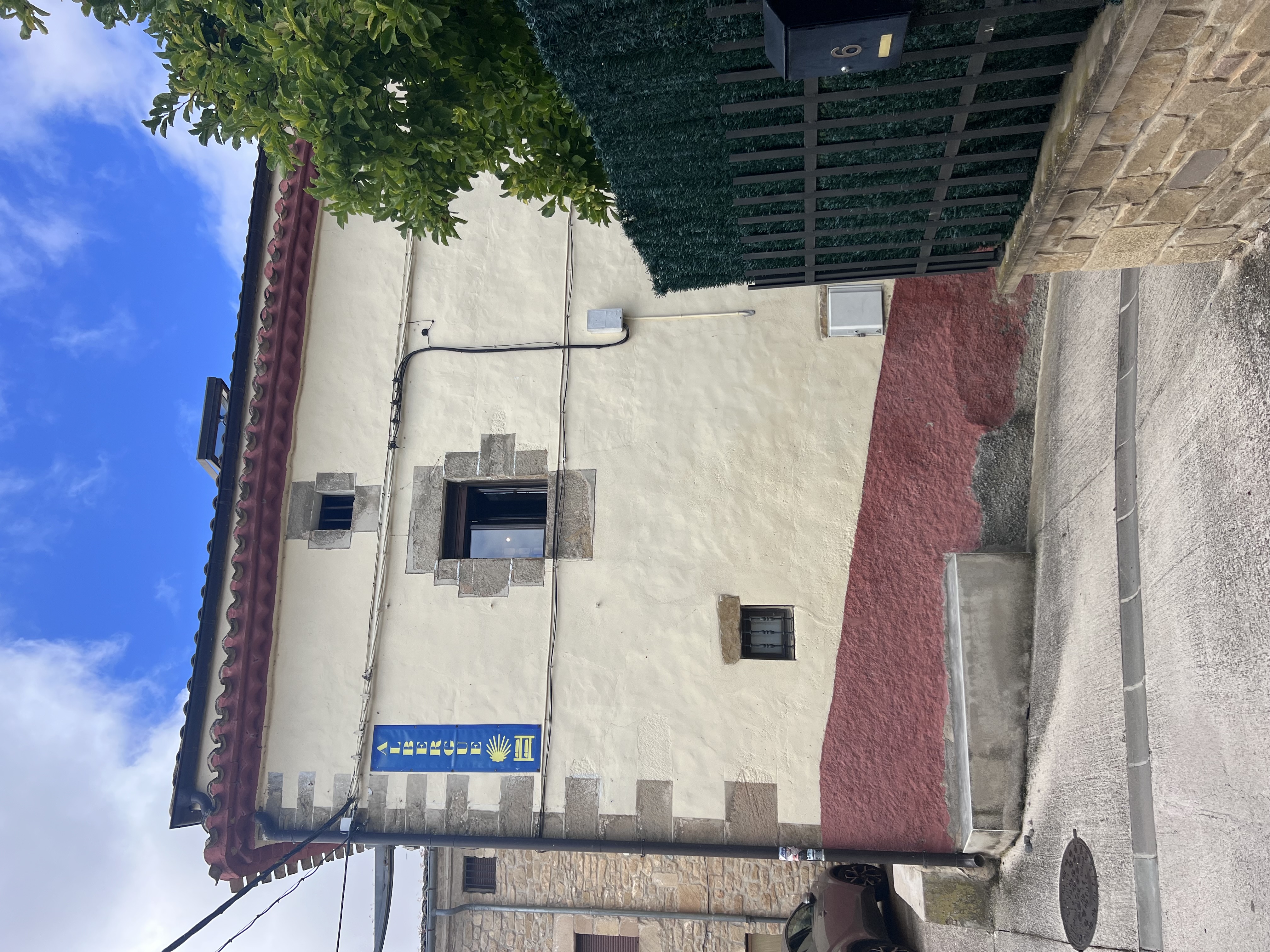 From the main plaza directly to the albergue