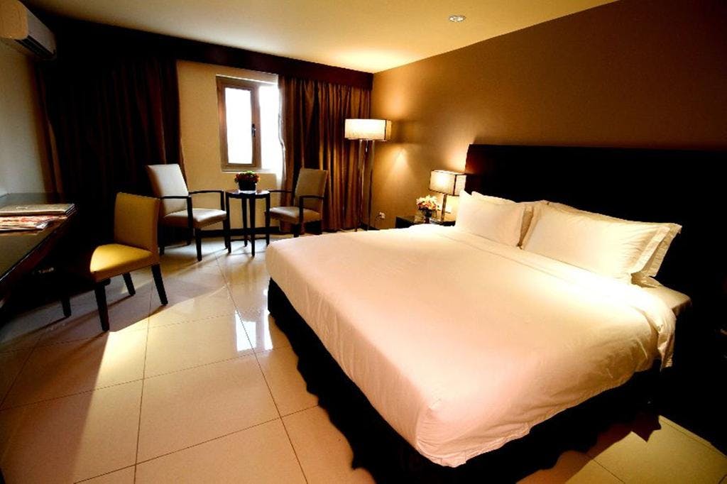 MANDARIN PLAZA HOTEL PROMO C: WITH-AIRFARE ALL-IN WITH CEBU CITY TOUR cebu Packages