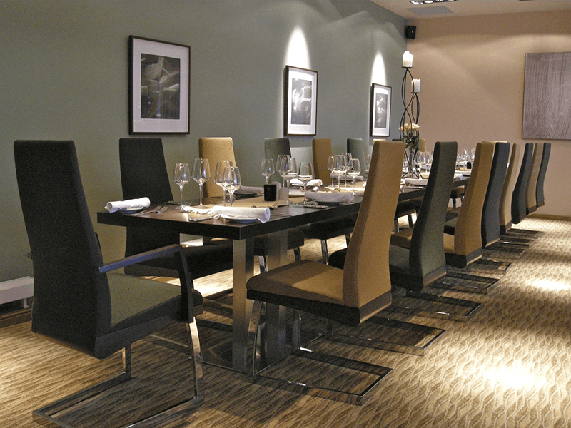 Separate dining area in the Cabarfeidh hotel
