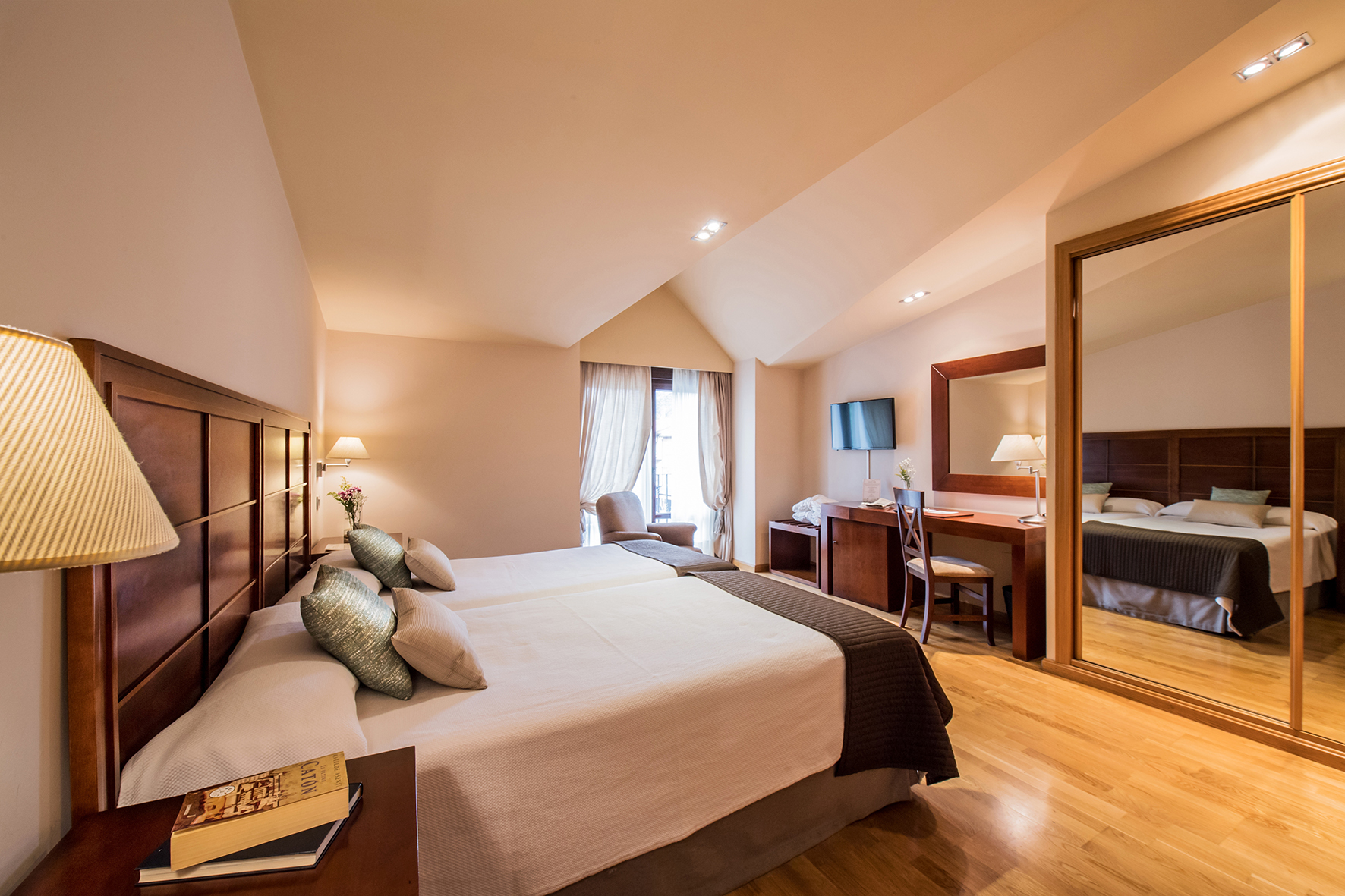 Habitaciones amplias y confortables Hotel Villa Virginia.