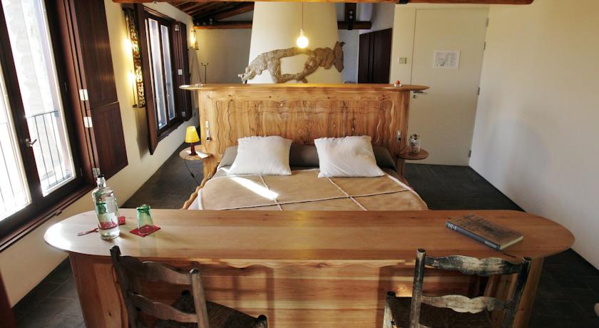 Junior Suite Asidos, bed