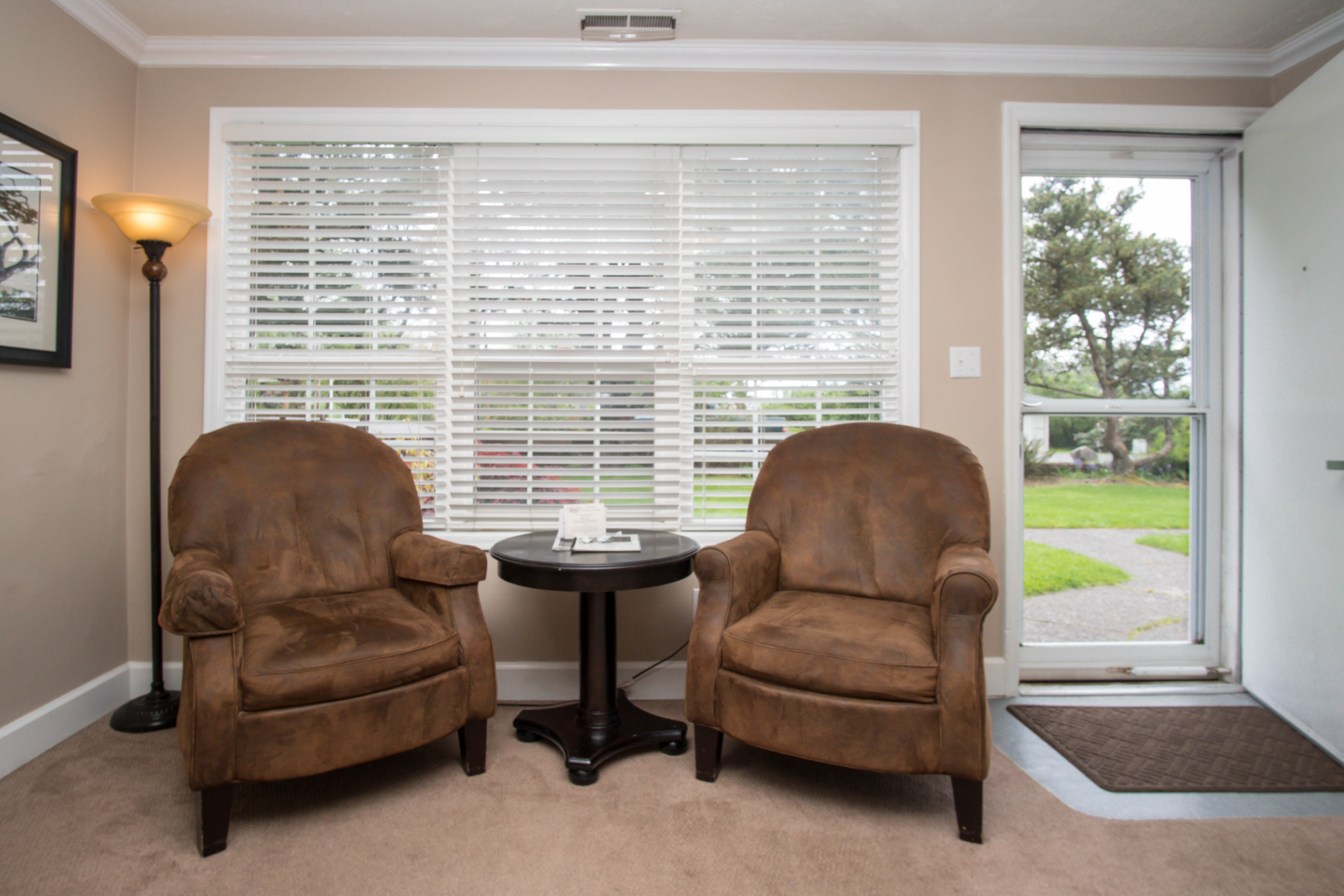 Room　他の方は購入を控えてください #Room Meeting Room Rental | Zaphod Room | Nashville - C615