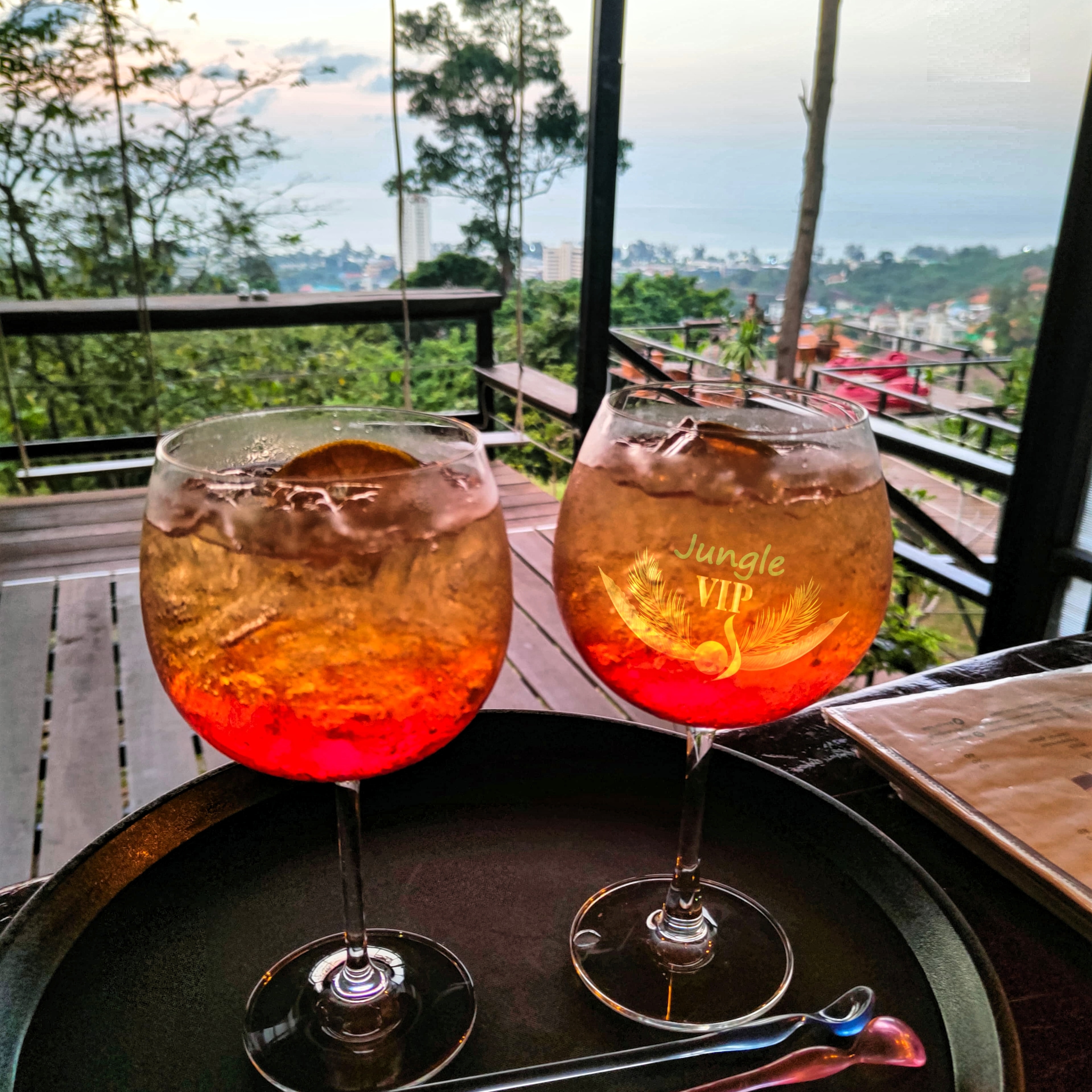 Drinks, Cocktails, Bar, Viewpoint Jungle Vip,