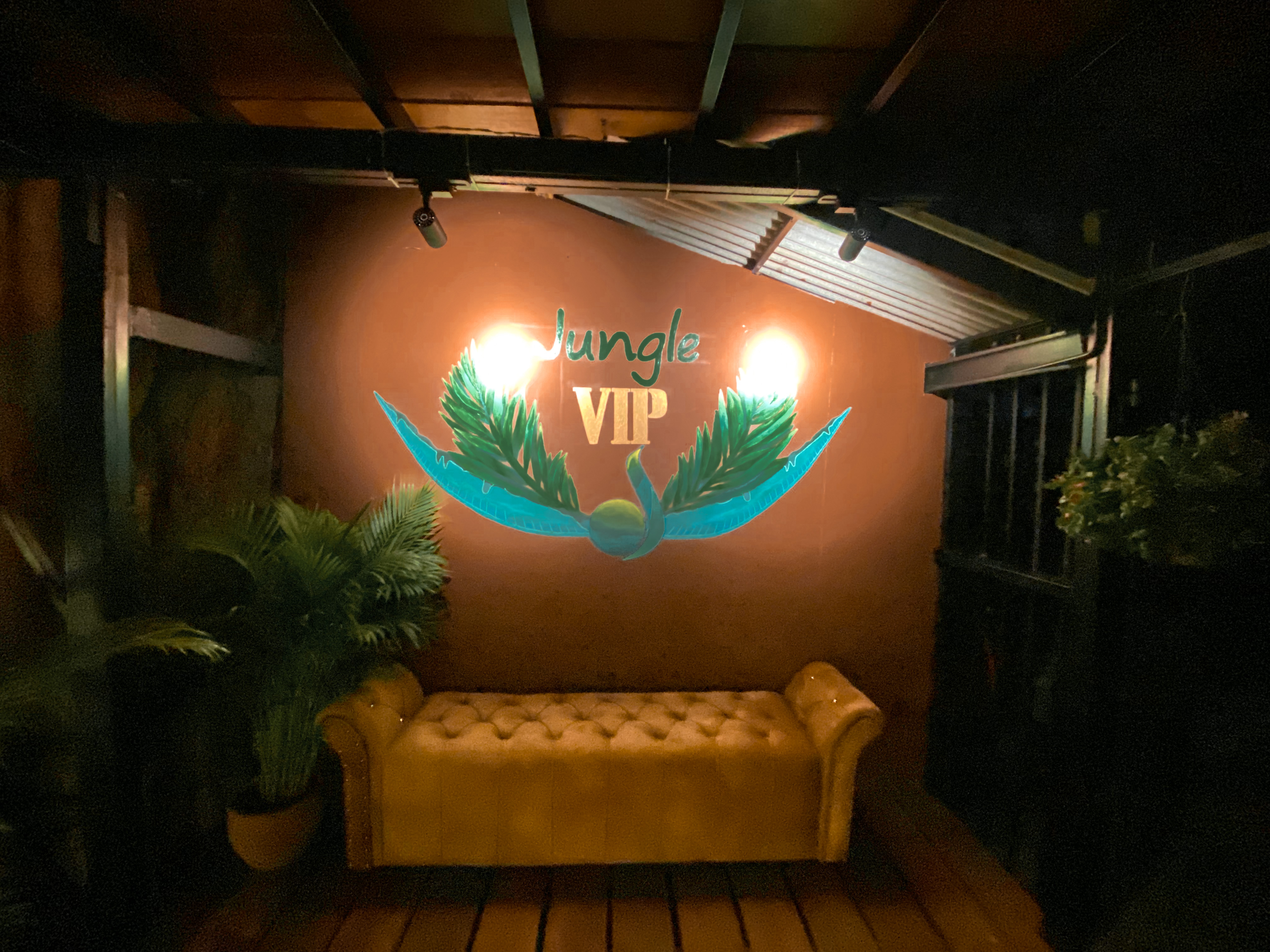 Viewpoint Jungle Vip, Menu, Drinks, Food, Restaurant, Music, Live Music, Sunsets,