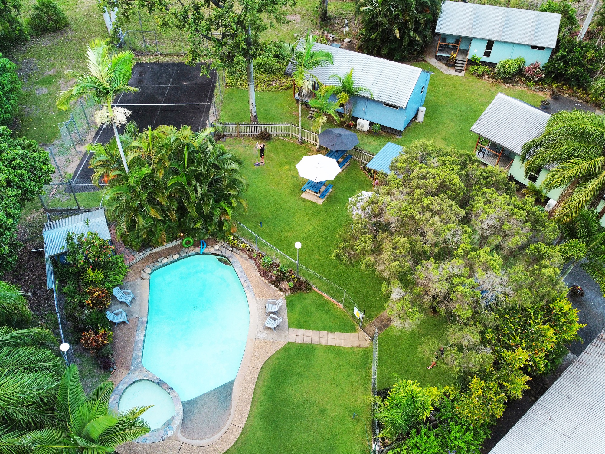 Cabins swimming pool BBQ area