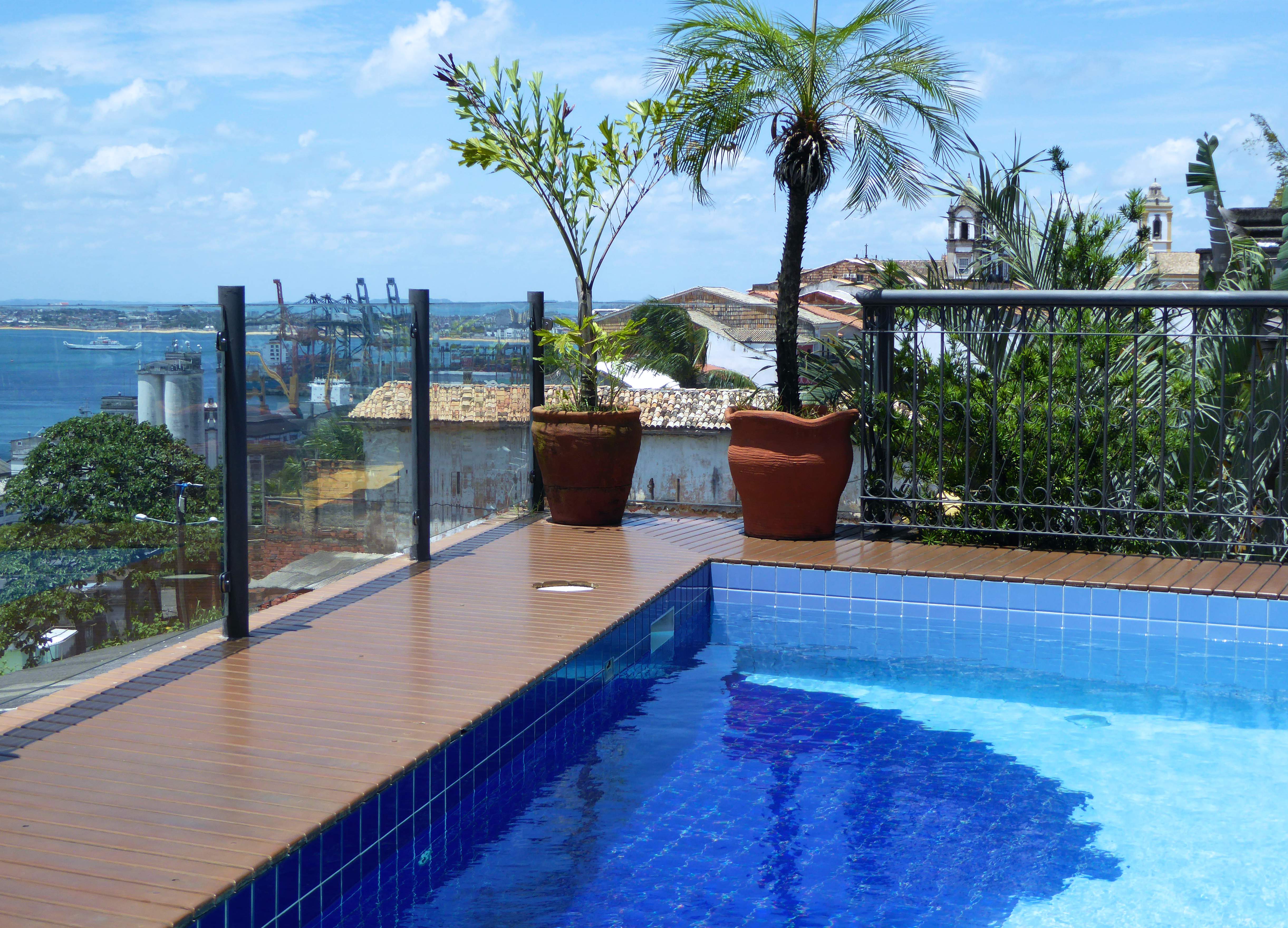 Hotel Casa do Amarelindo swimming-pool view over bay
