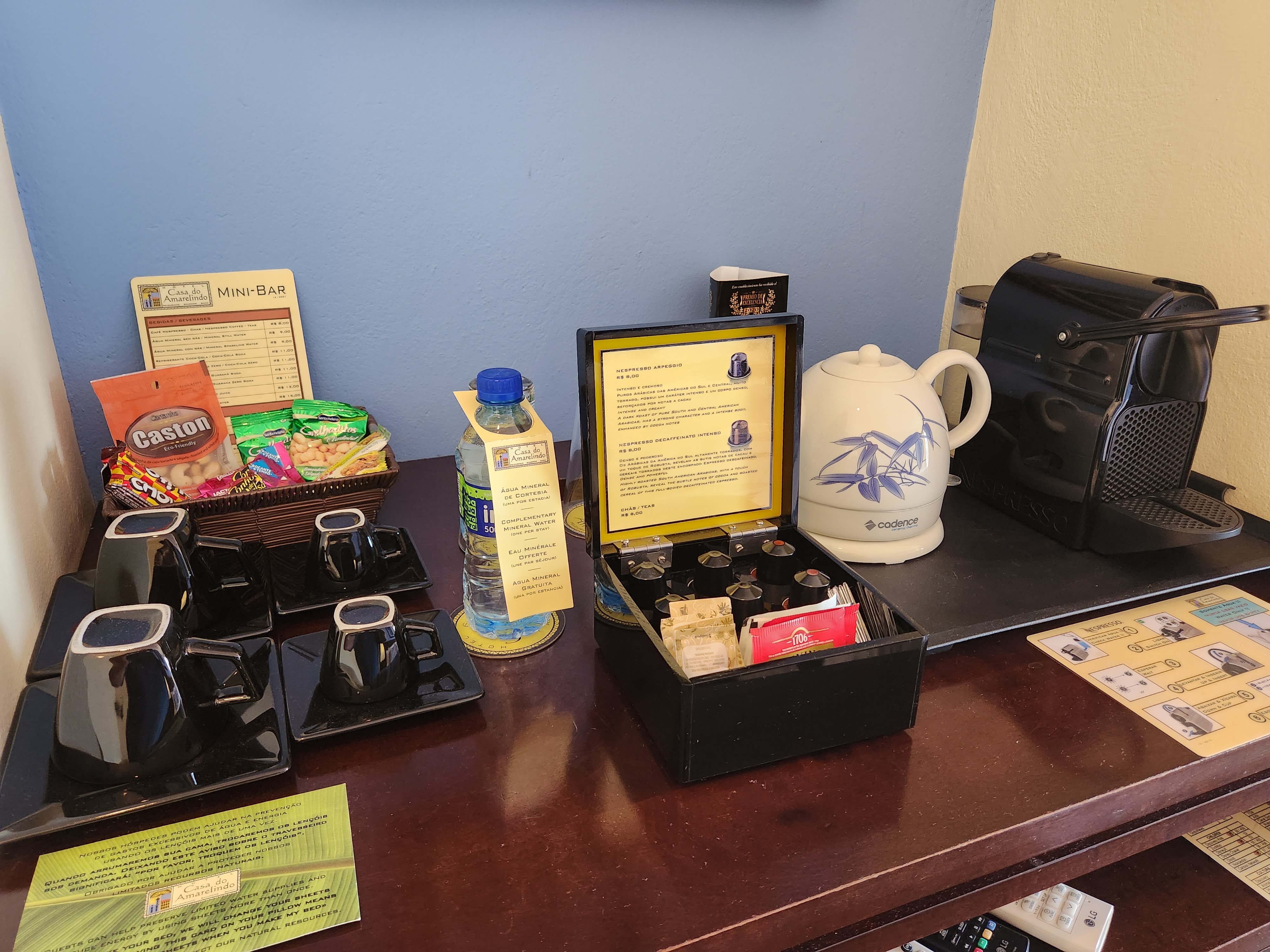 Amarelindo DeLuxe Room Amenities Bay View Salvador Pelourinho