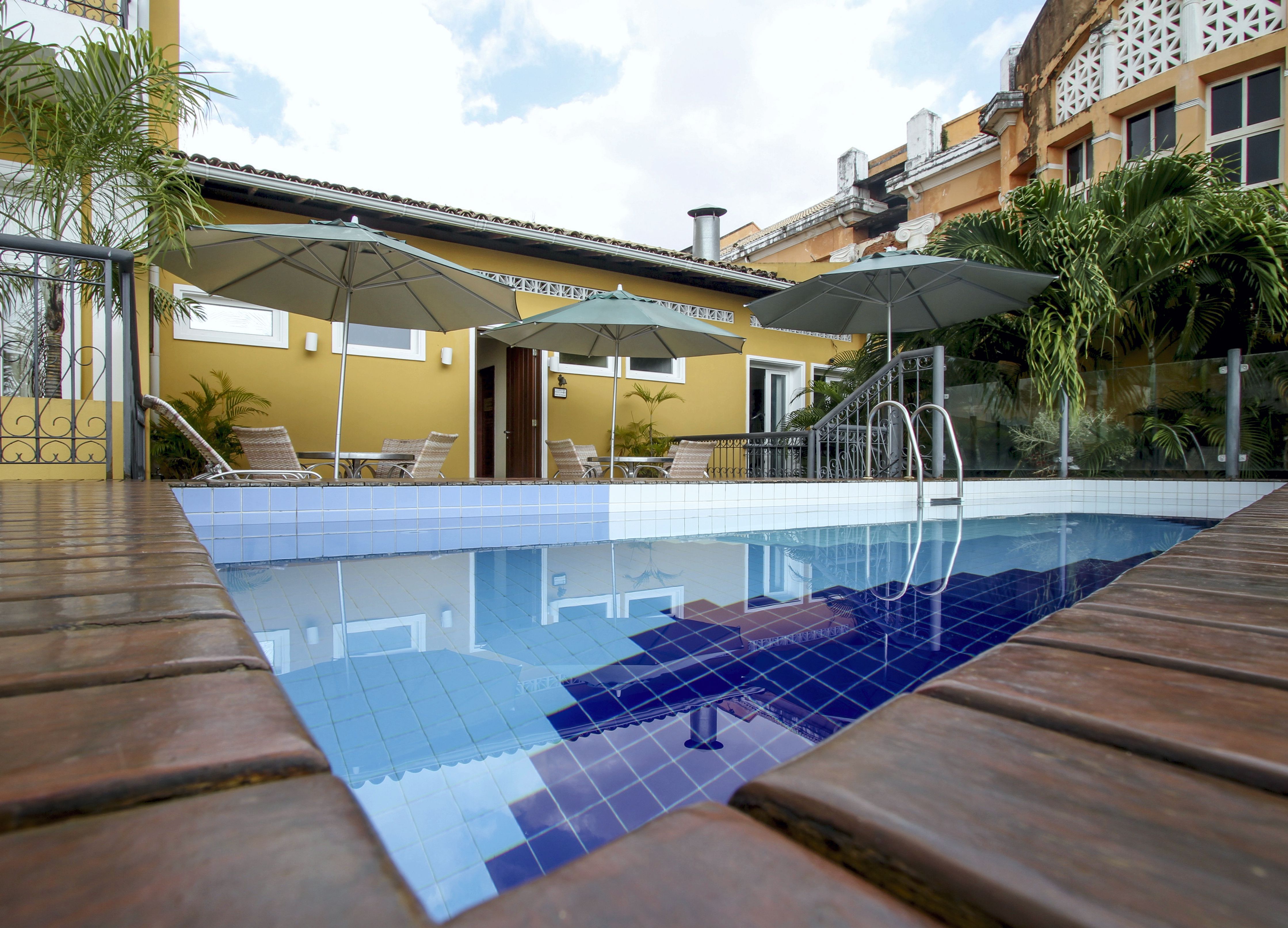 Hotel Casa Amarelindo Swimming-pool and Deck